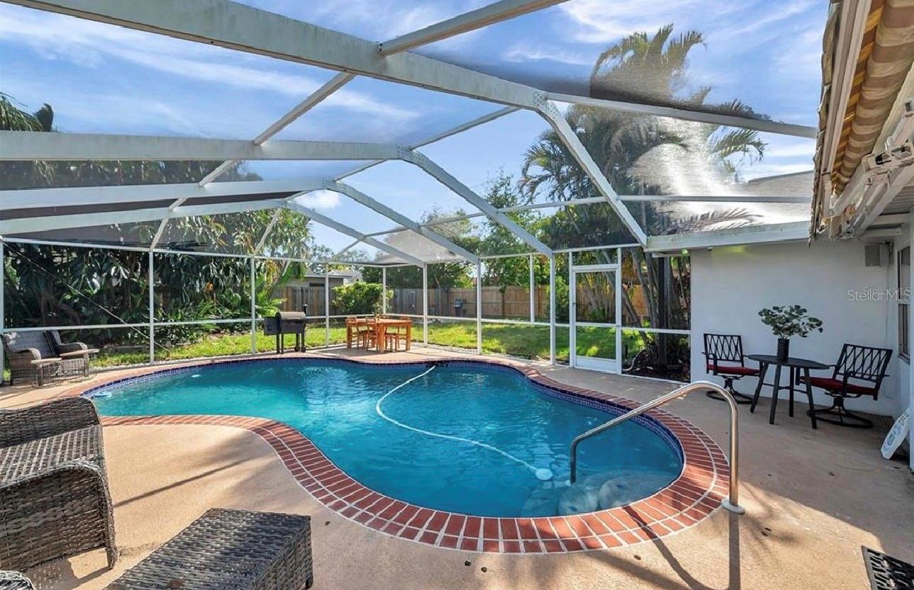 SALLS LAKE PARK - Residential