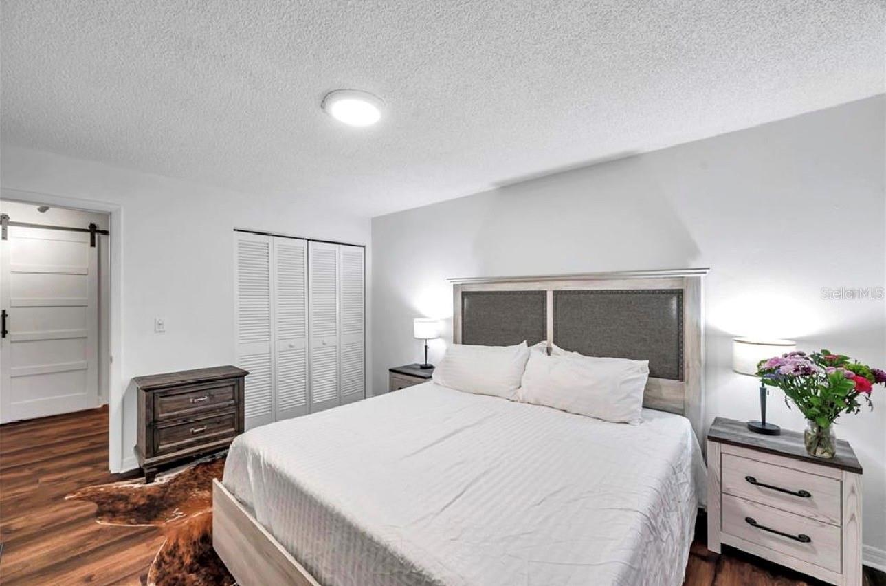 SALLS LAKE PARK - Residential