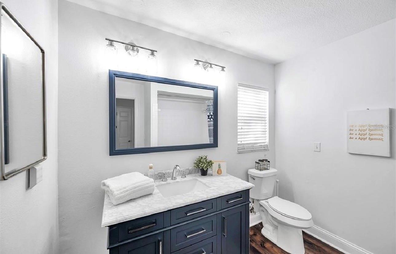 SALLS LAKE PARK - Residential