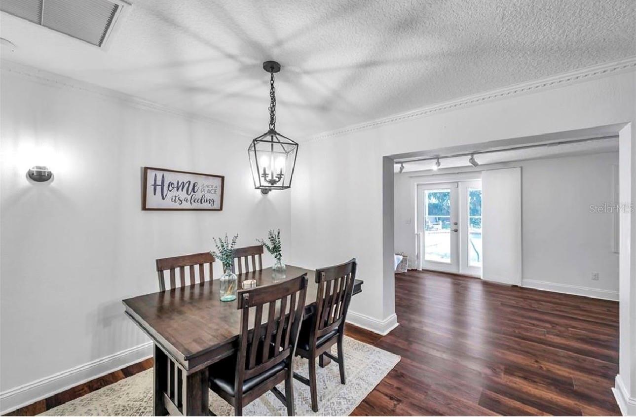 SALLS LAKE PARK - Residential