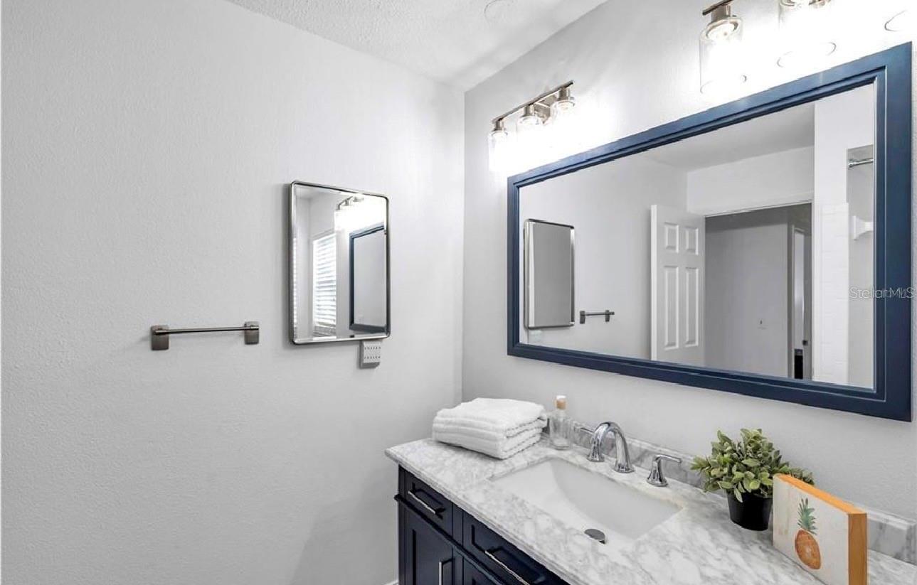 SALLS LAKE PARK - Residential