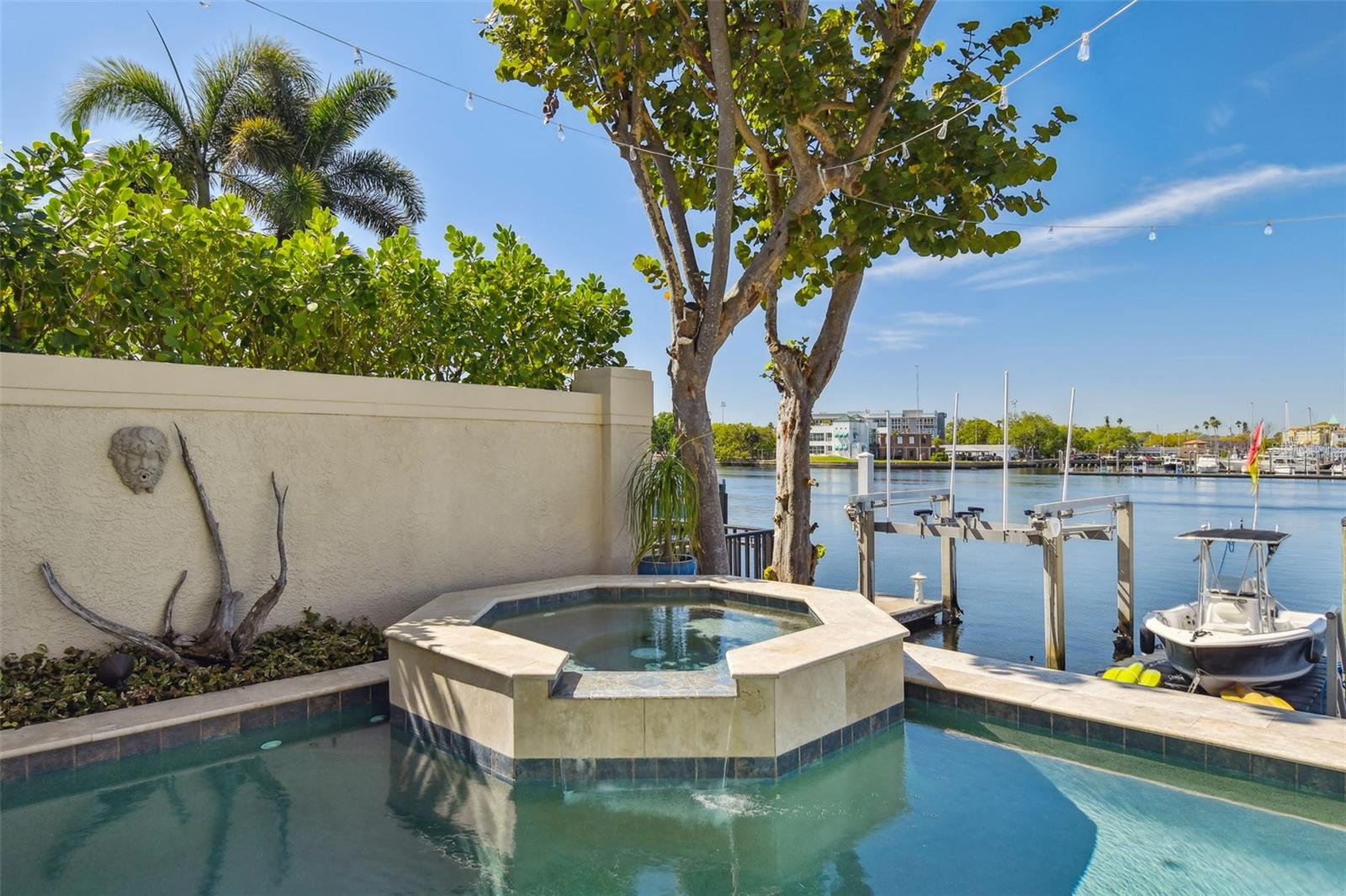 PORT ROYAL AT HARBOUR ISLAND P - Residential