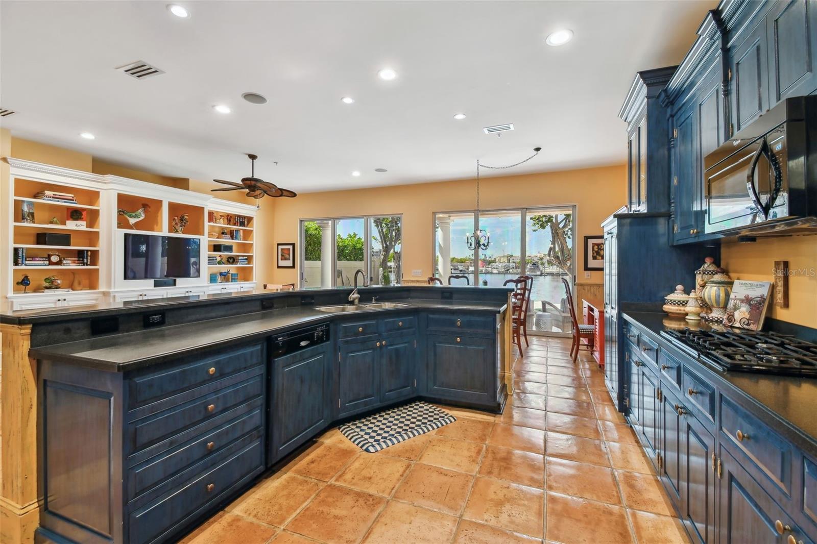 PORT ROYAL AT HARBOUR ISLAND P - Residential