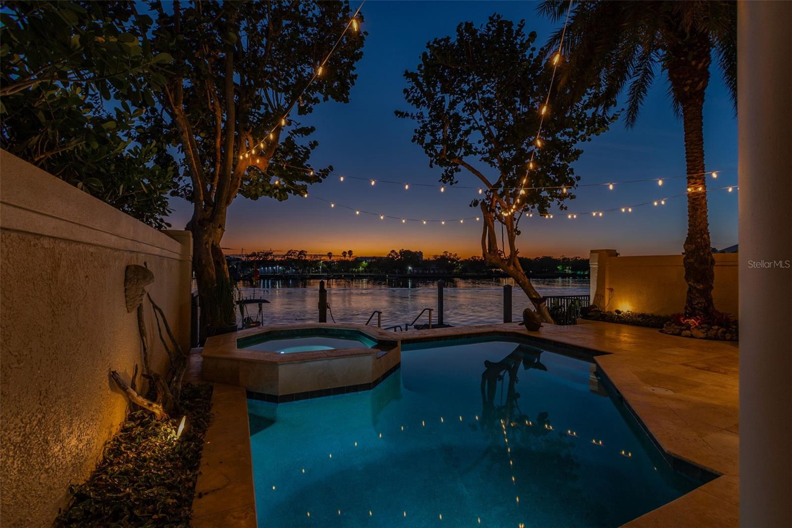 PORT ROYAL AT HARBOUR ISLAND P - Residential