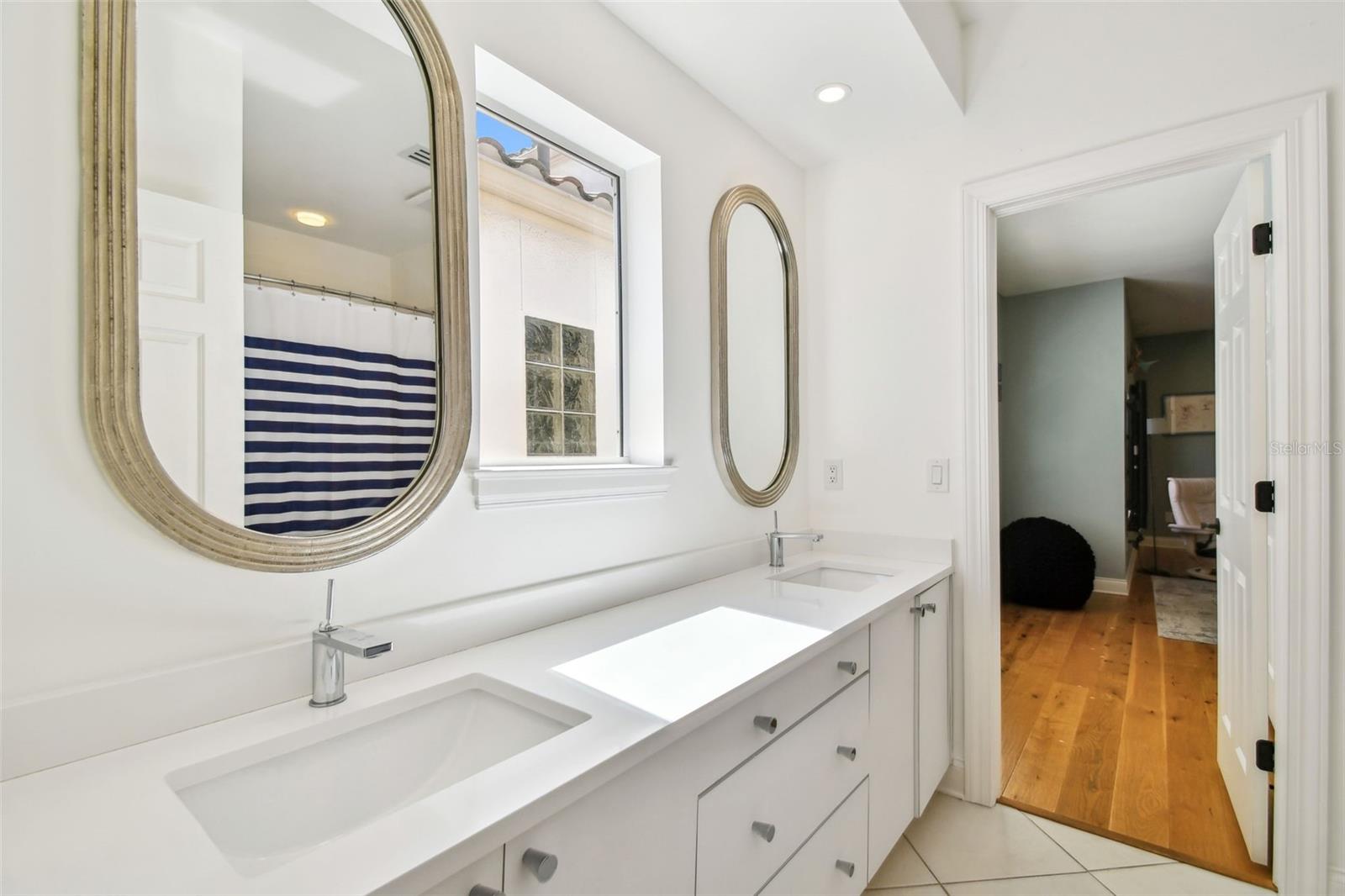 PORT ROYAL AT HARBOUR ISLAND P - Residential