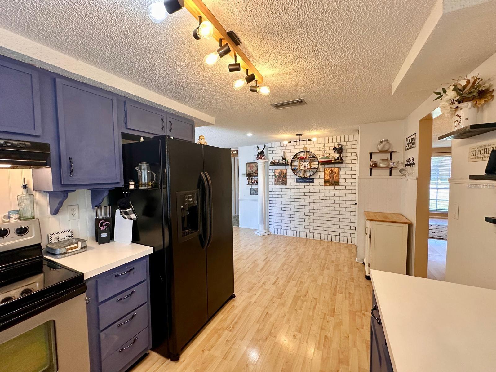 BEACON WOODS VILLAGE - Residential Lease
