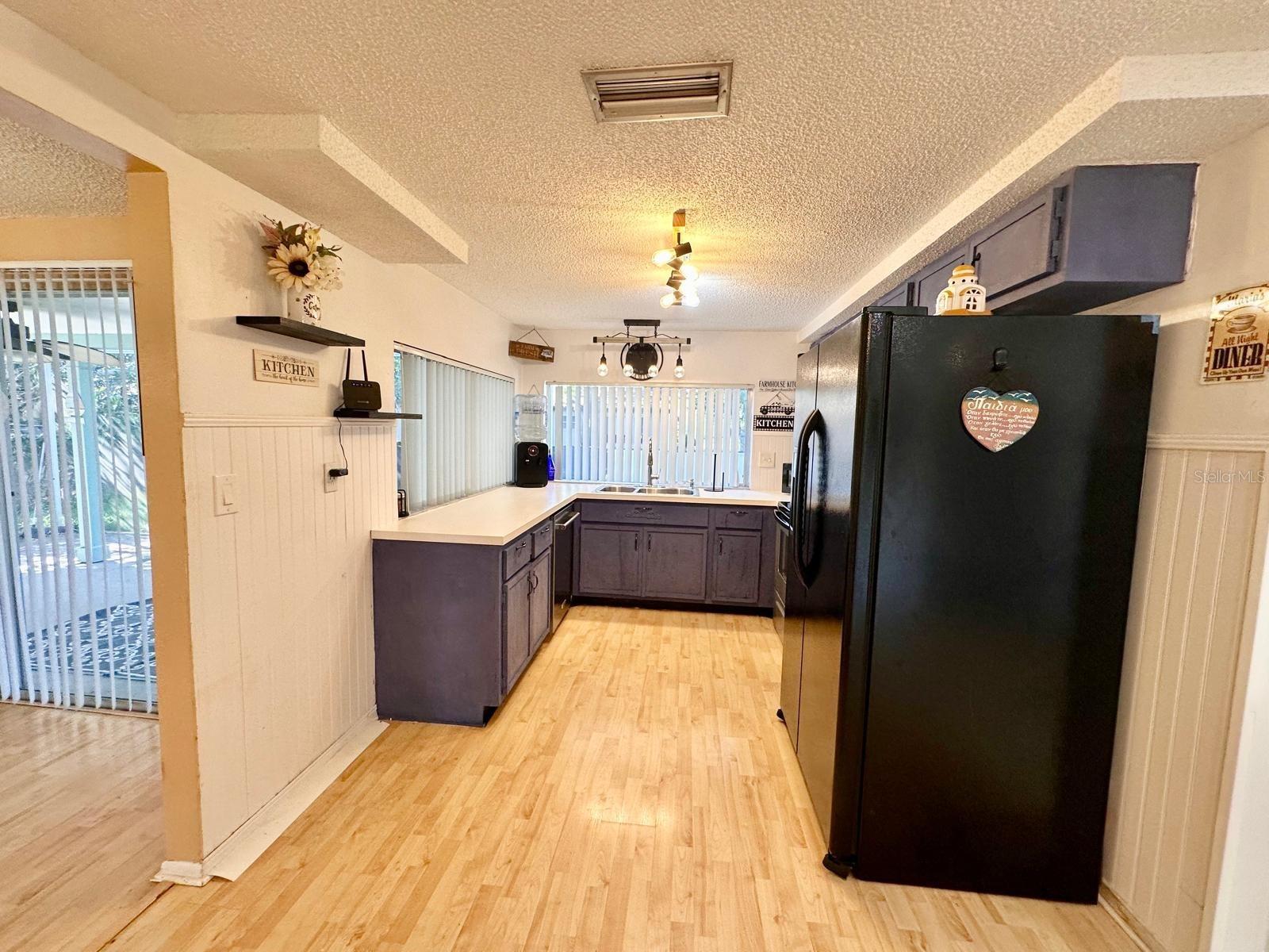 BEACON WOODS VILLAGE - Residential Lease