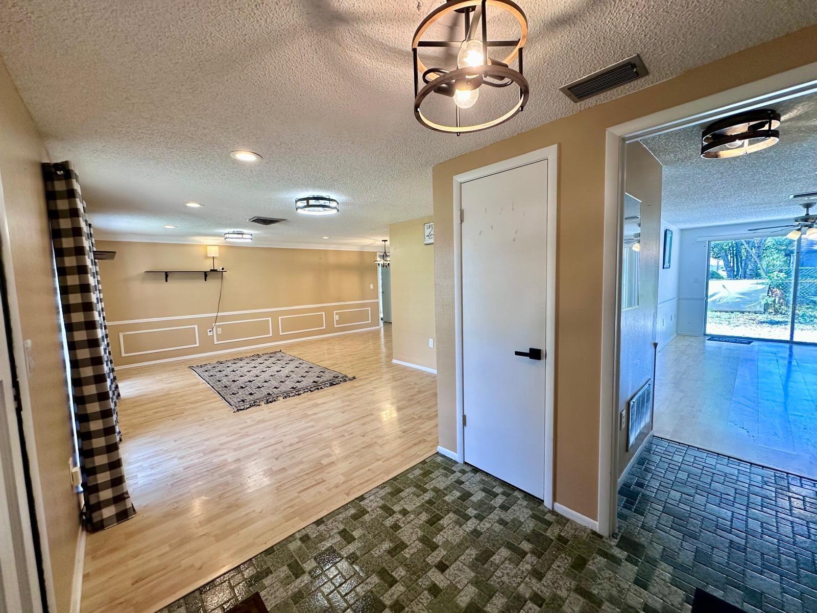 BEACON WOODS VILLAGE - Residential Lease