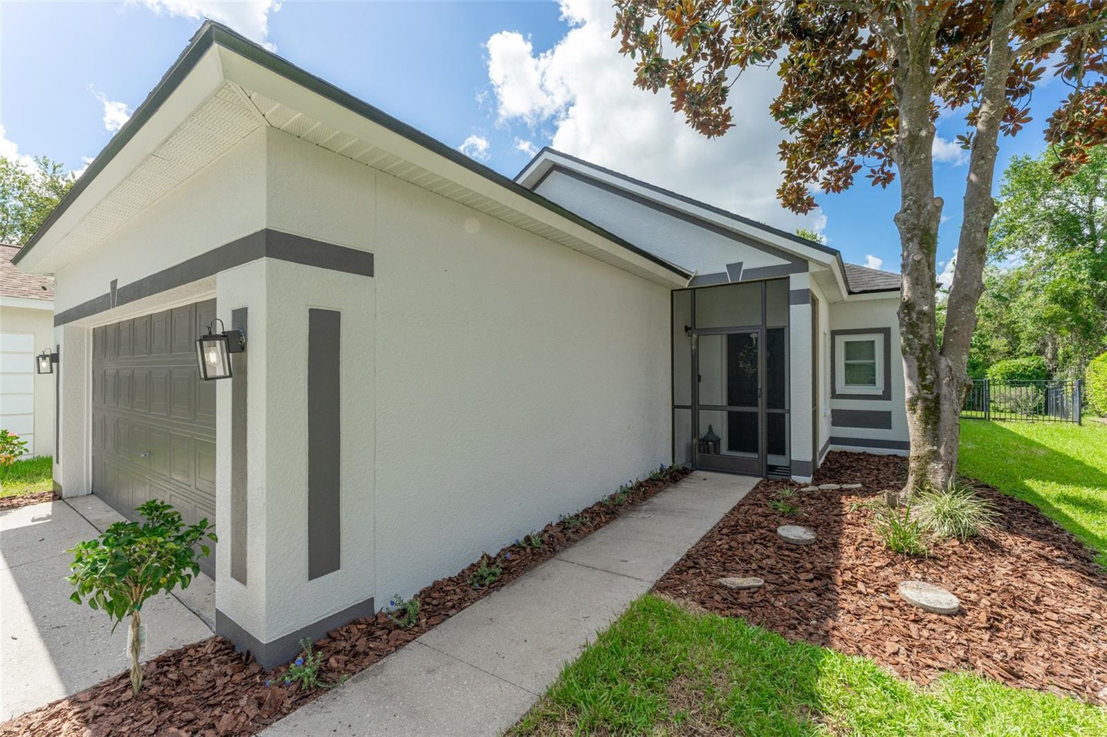 6116 SKYLARKCREST DR