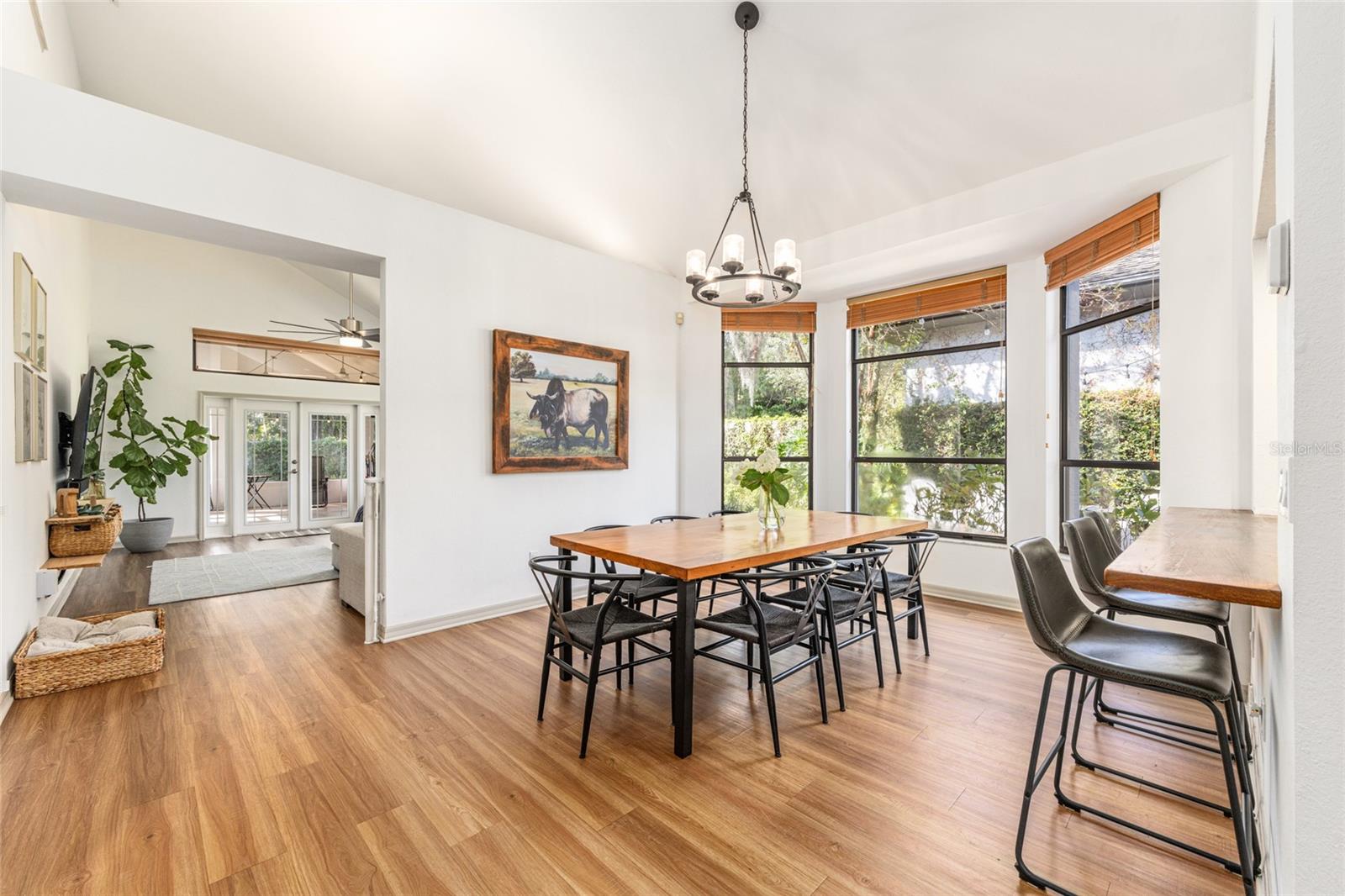 LAUREL RUN CREEKSIDE VILLAS - Residential