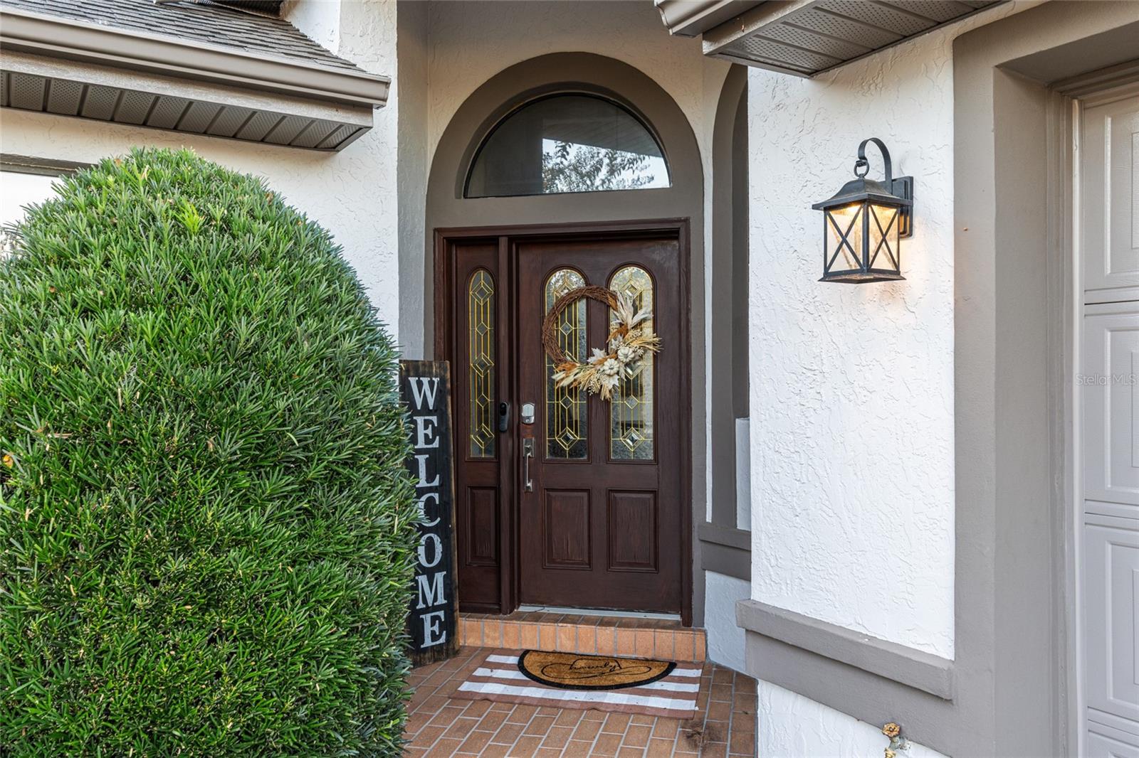 LAUREL RUN CREEKSIDE VILLAS - Residential