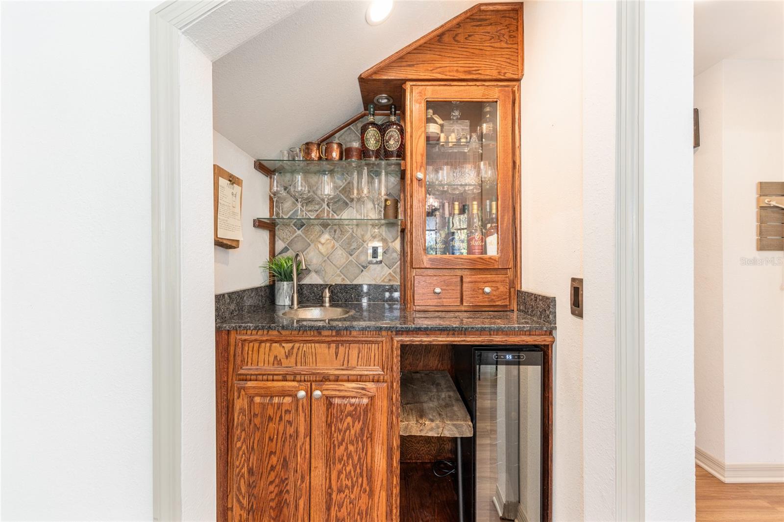 LAUREL RUN CREEKSIDE VILLAS - Residential