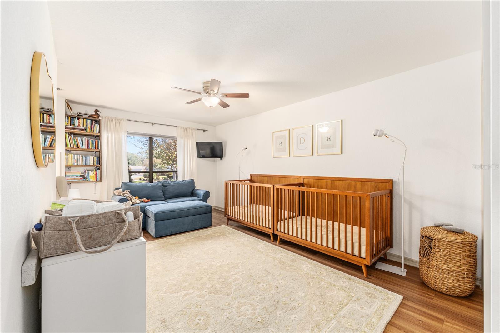 LAUREL RUN CREEKSIDE VILLAS - Residential