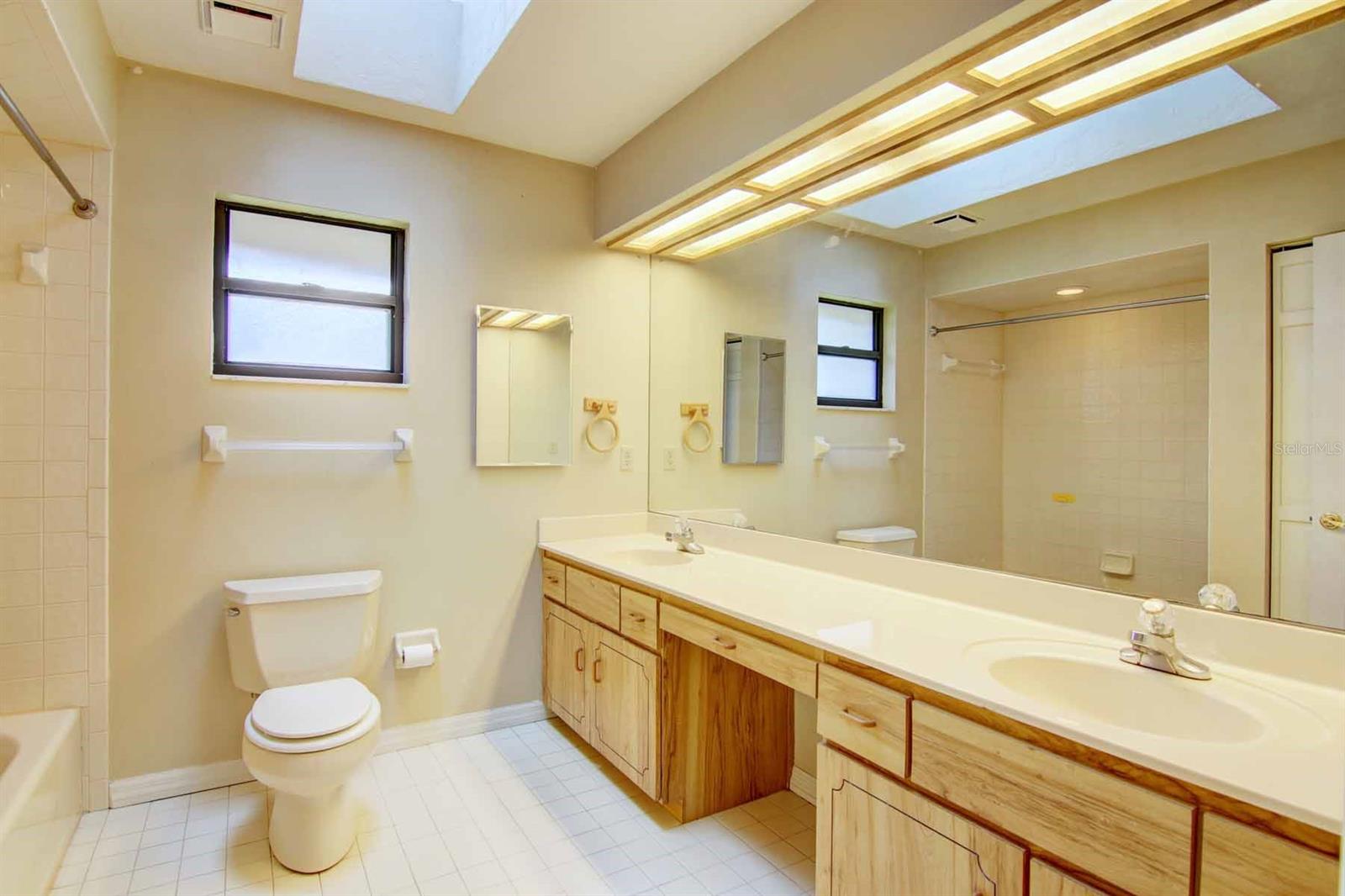 Fly In Spruce Creek Inc Unit 01 - Residential