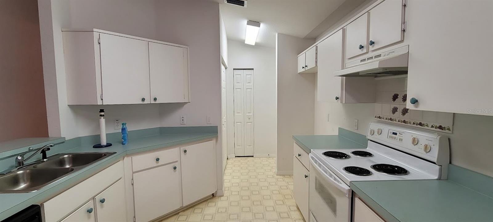 RAINBOW SPRINGS - Residential