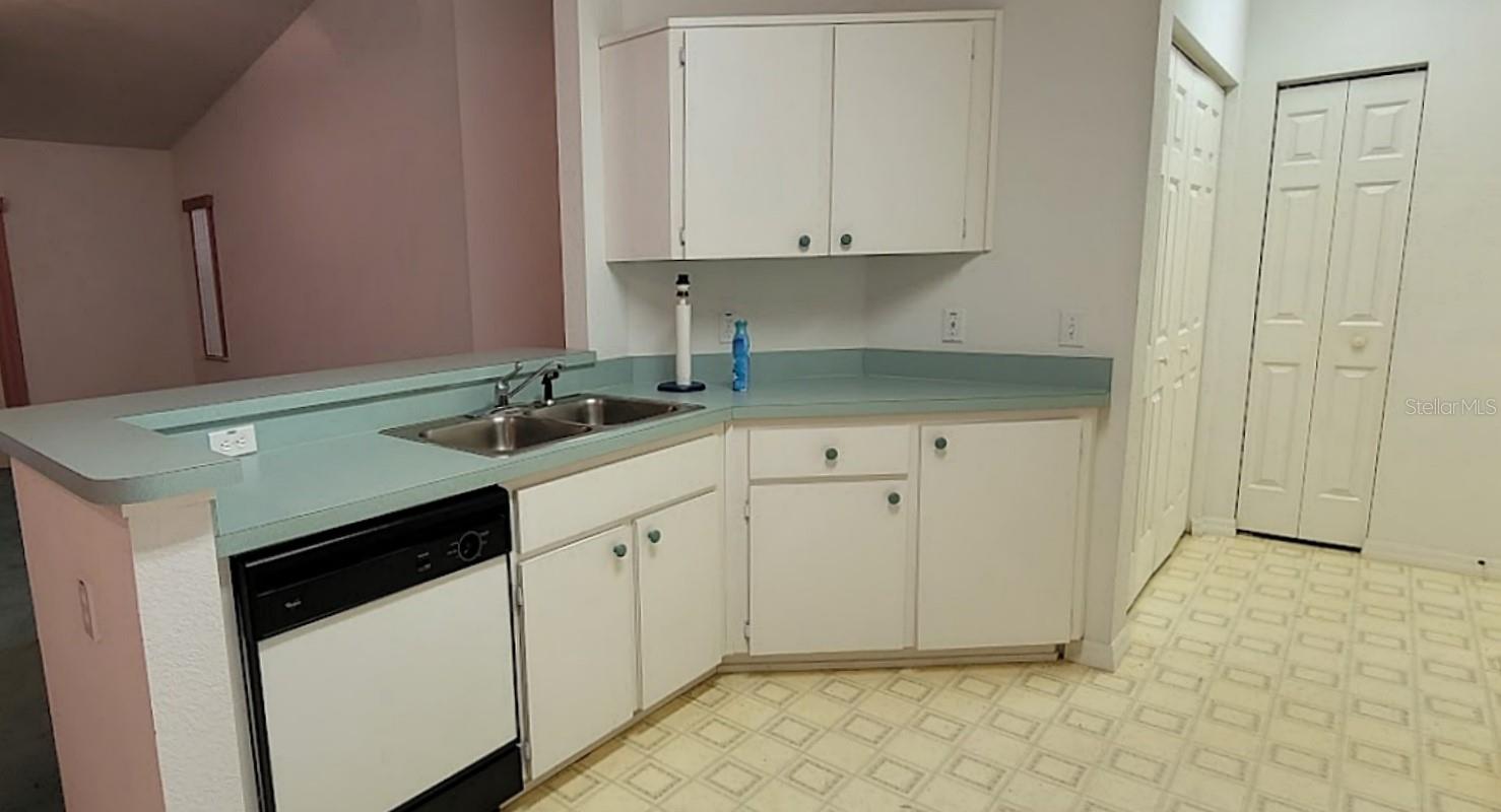 RAINBOW SPRINGS - Residential