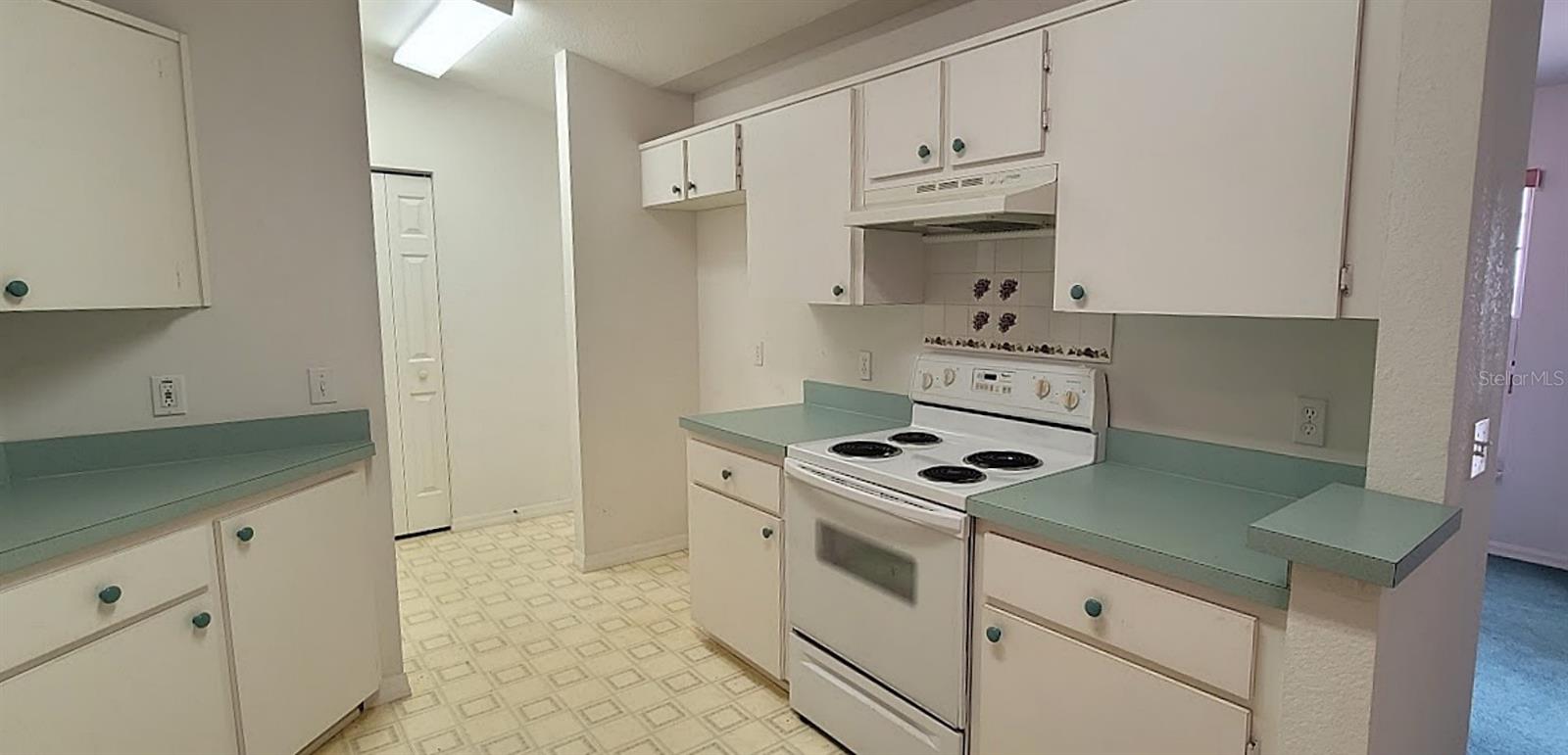 RAINBOW SPRINGS - Residential