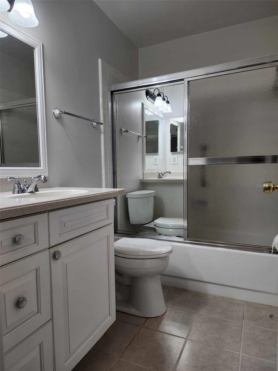 HIGHGATE E CONDO - Residential Lease