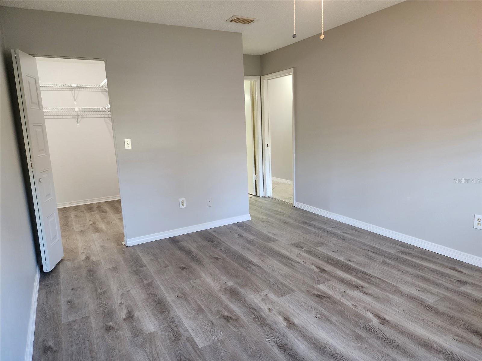 HIGHGATE E CONDO - Residential Lease