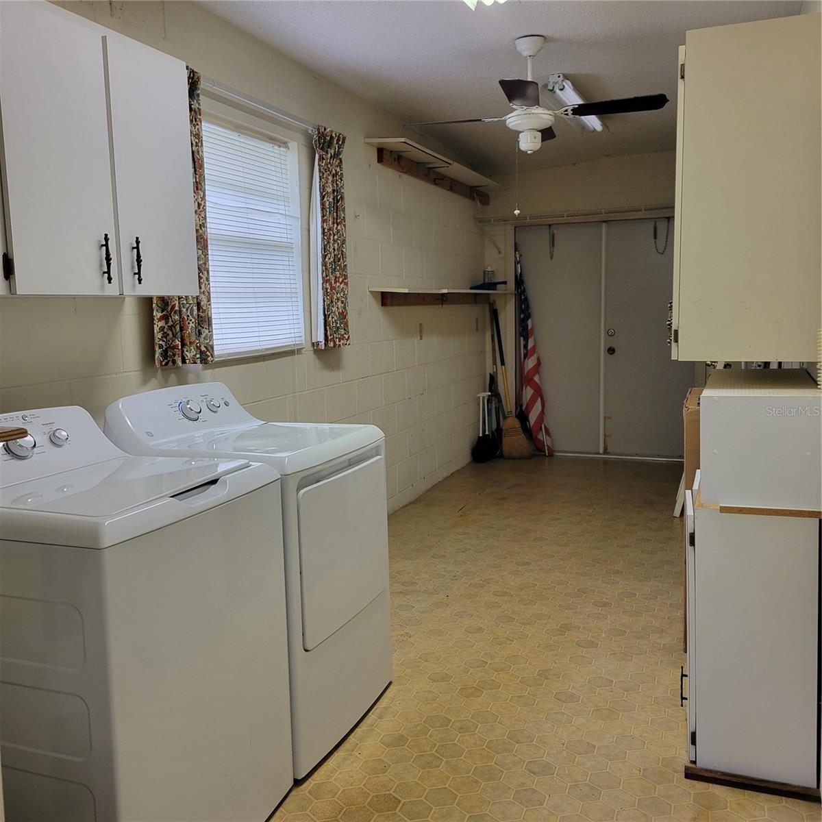 HIGHGATE E CONDO - Residential Lease