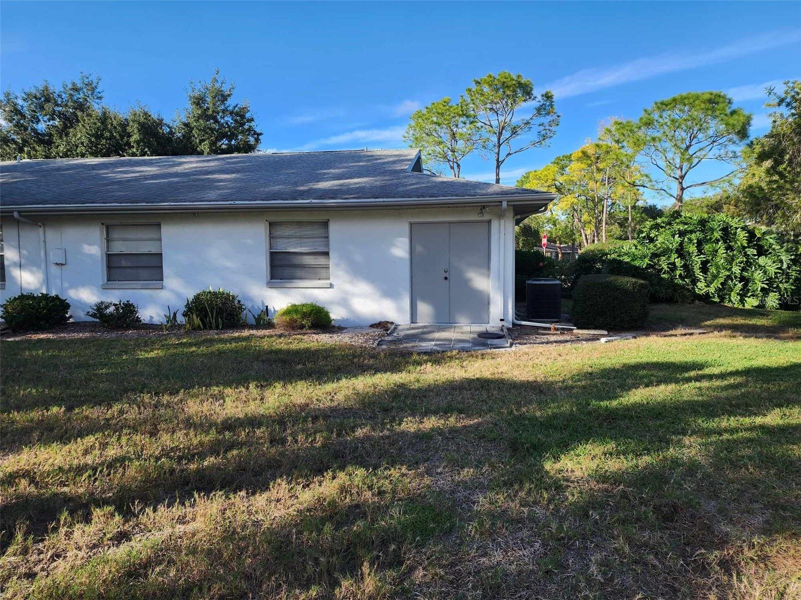 HIGHGATE E CONDO - Residential Lease