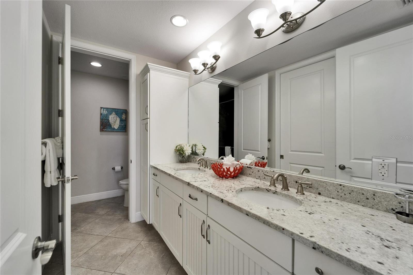 MARINA WALK ON ONE PARTICULAR HARBOUR 2 - Residential