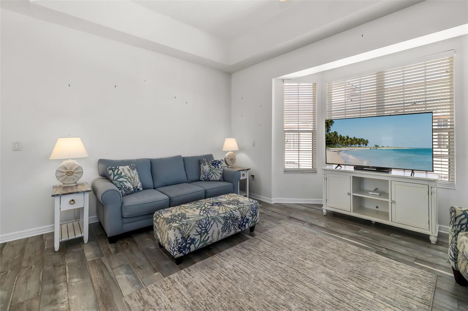 COURTYARDS AT GONDOLA PARK - Residential