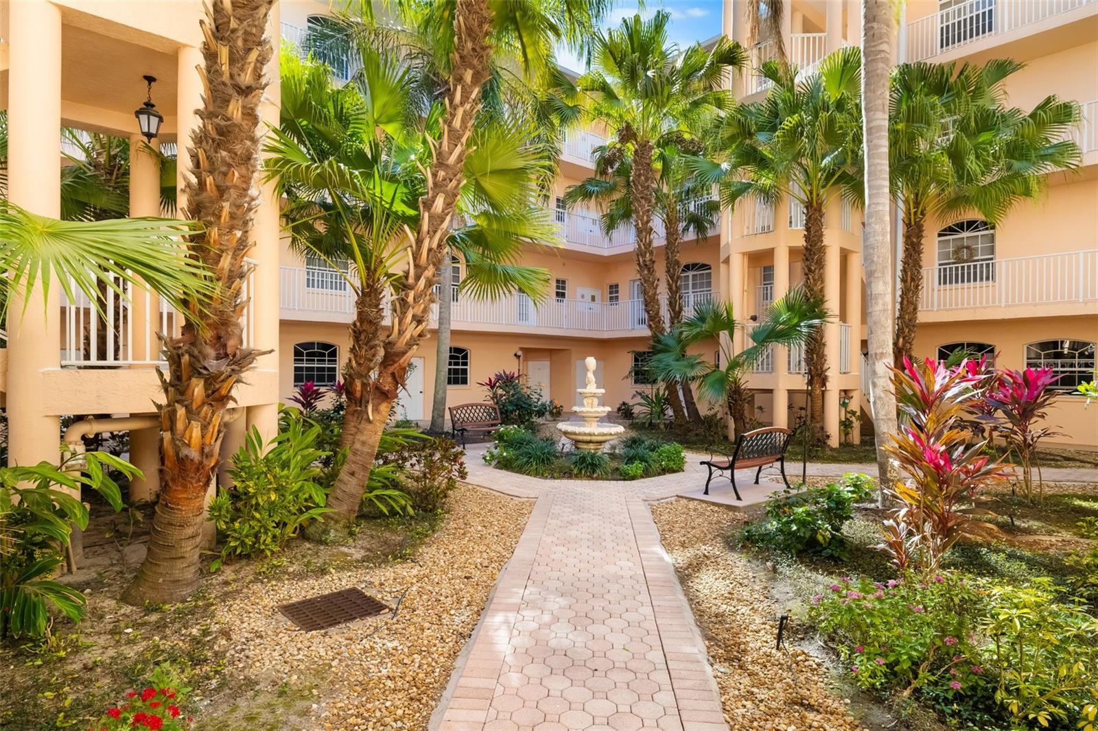 COURTYARDS AT GONDOLA PARK - Residential