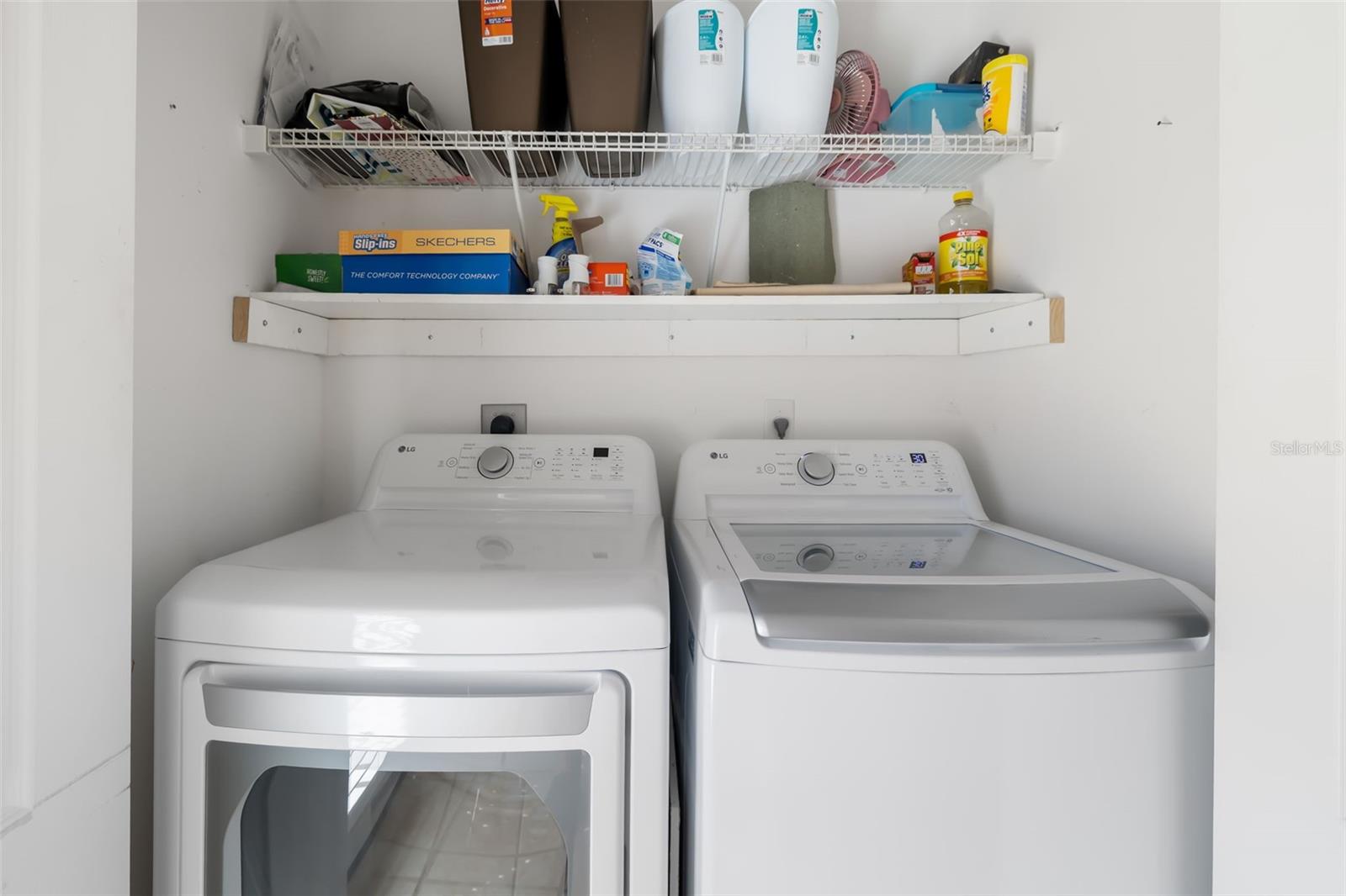 COURTYARDS AT GONDOLA PARK - Residential