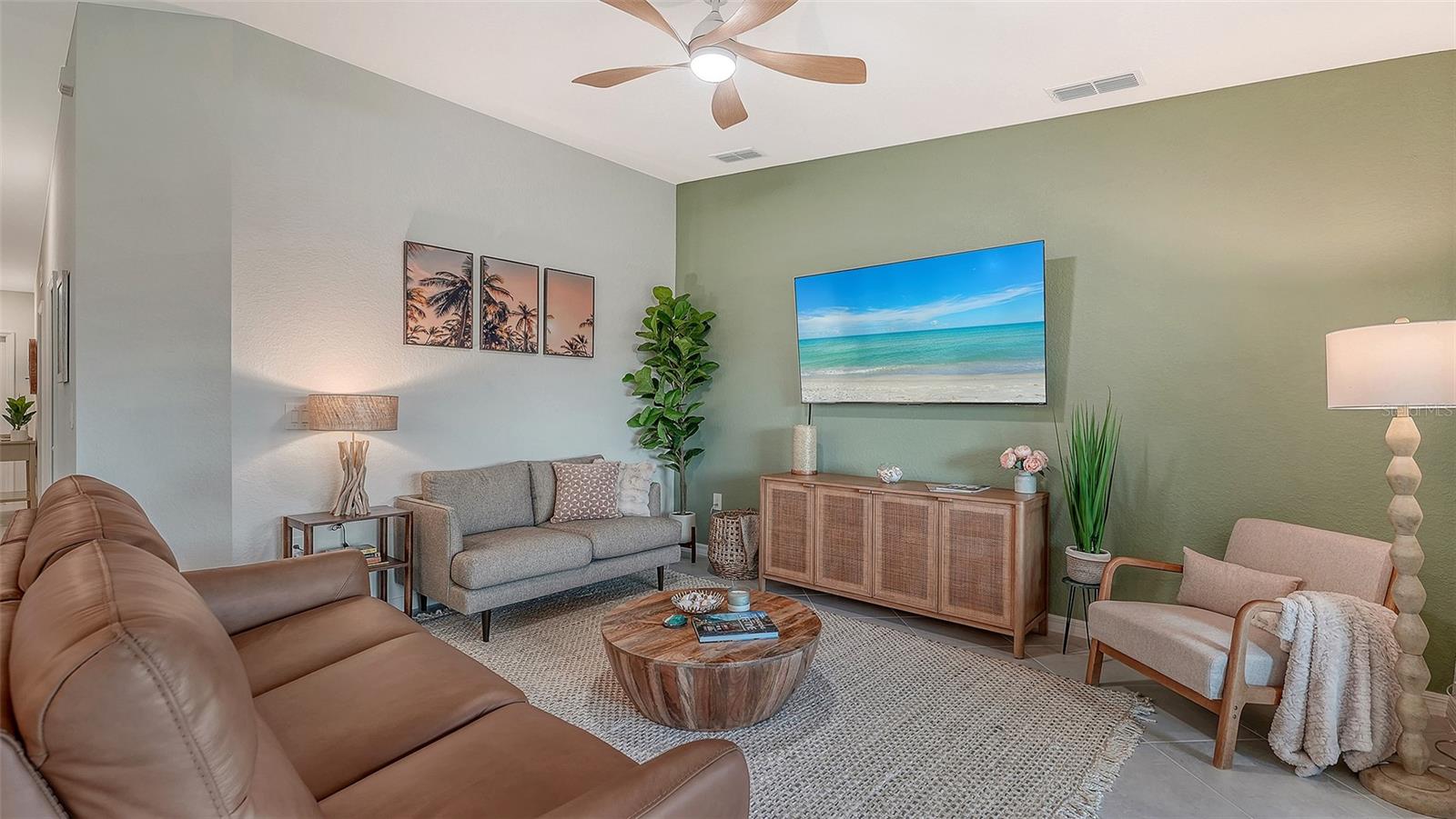 WELLEN PARK GOLF & COUNTRY CLUB - Residential Lease