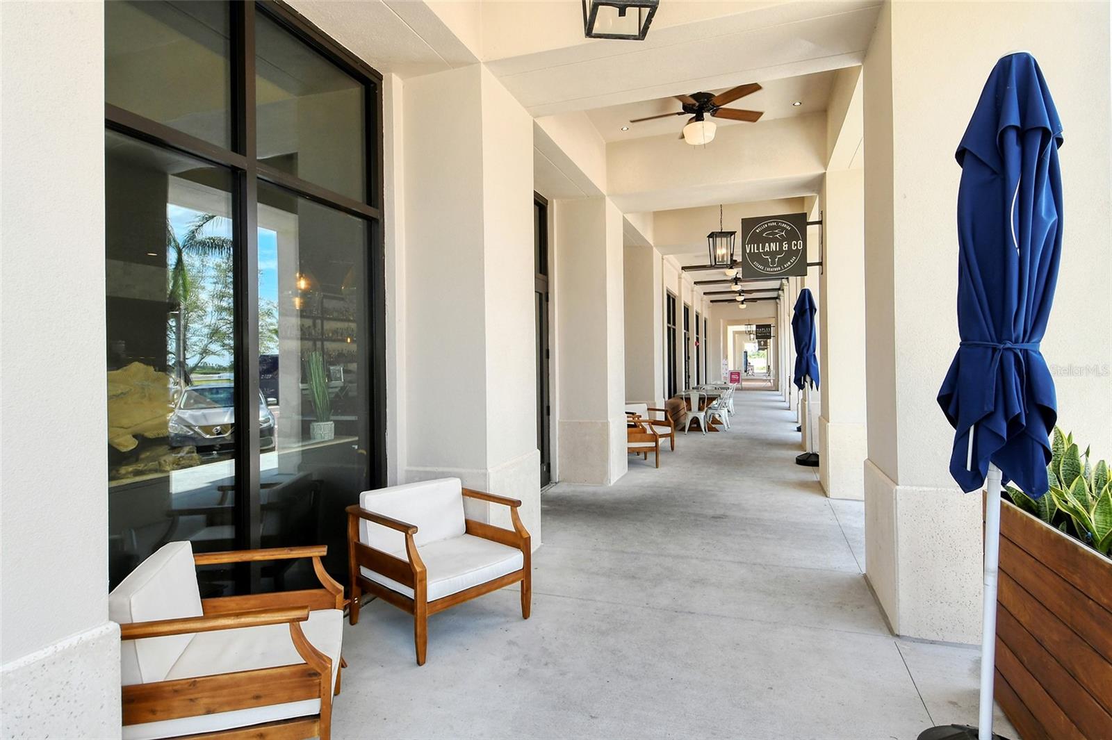 WELLEN PARK GOLF & COUNTRY CLUB - Residential Lease