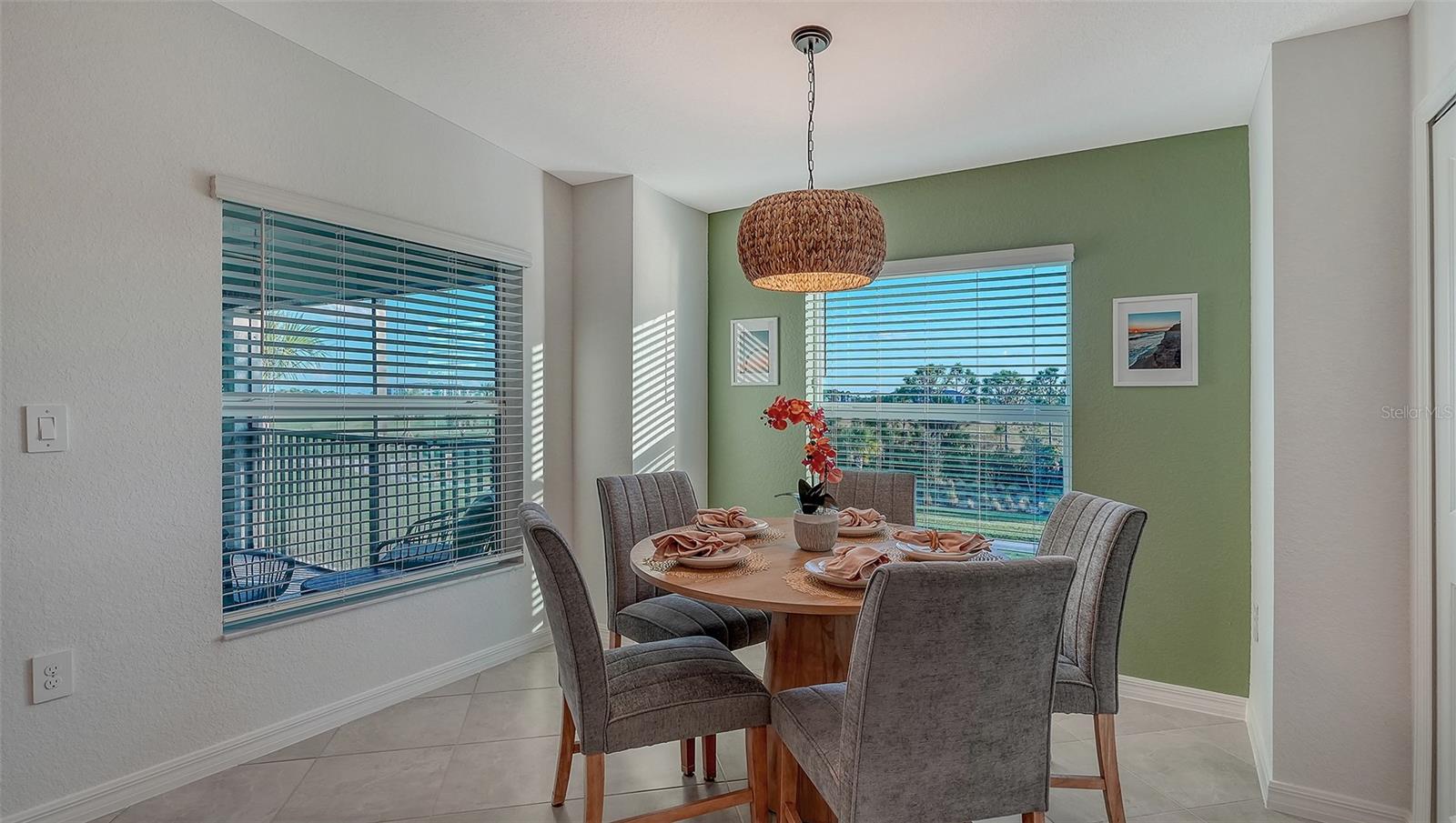 WELLEN PARK GOLF & COUNTRY CLUB - Residential Lease