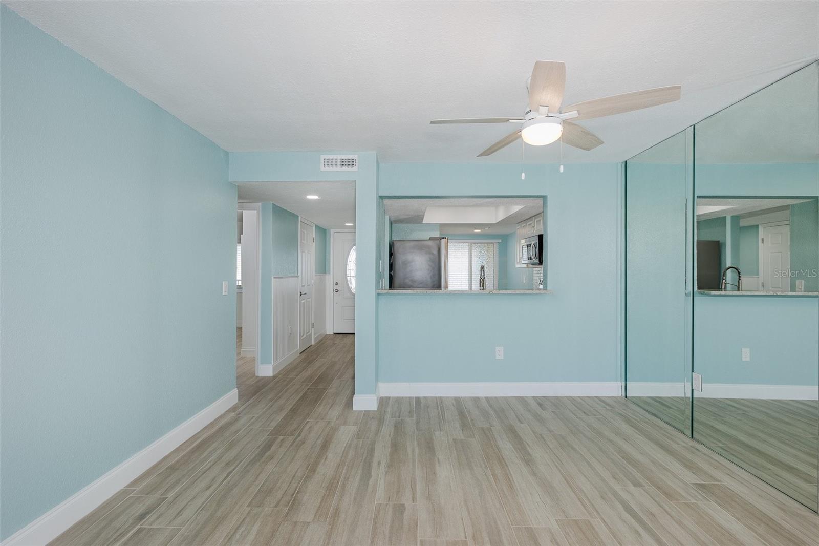 SAND PEBBLE POINTE CONDO 01 AMD 02 - Residential