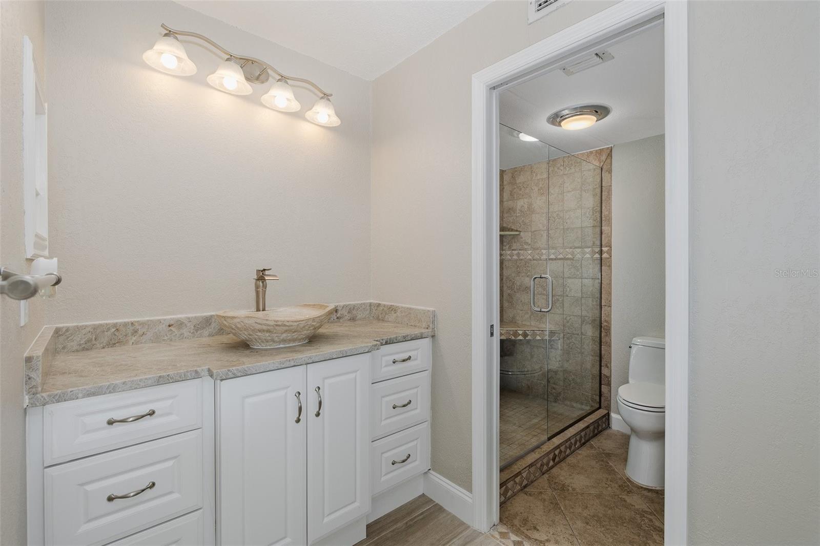 SAND PEBBLE POINTE CONDO 01 AMD 02 - Residential