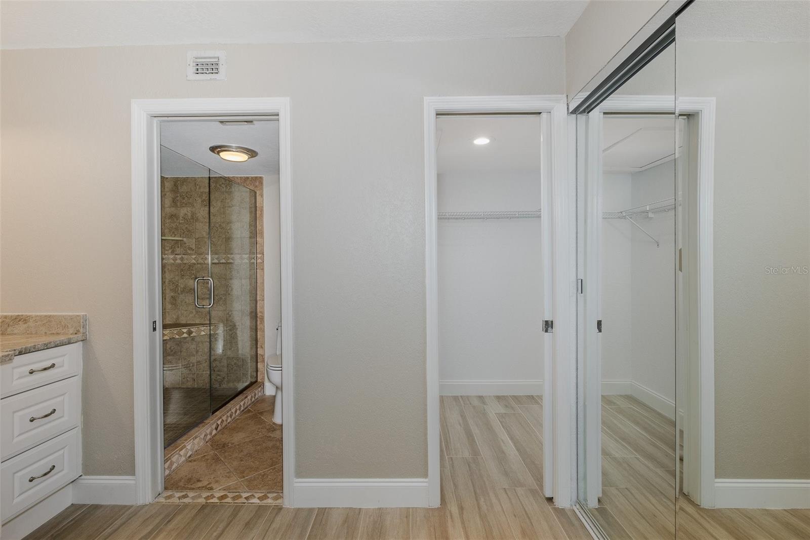 SAND PEBBLE POINTE CONDO 01 AMD 02 - Residential