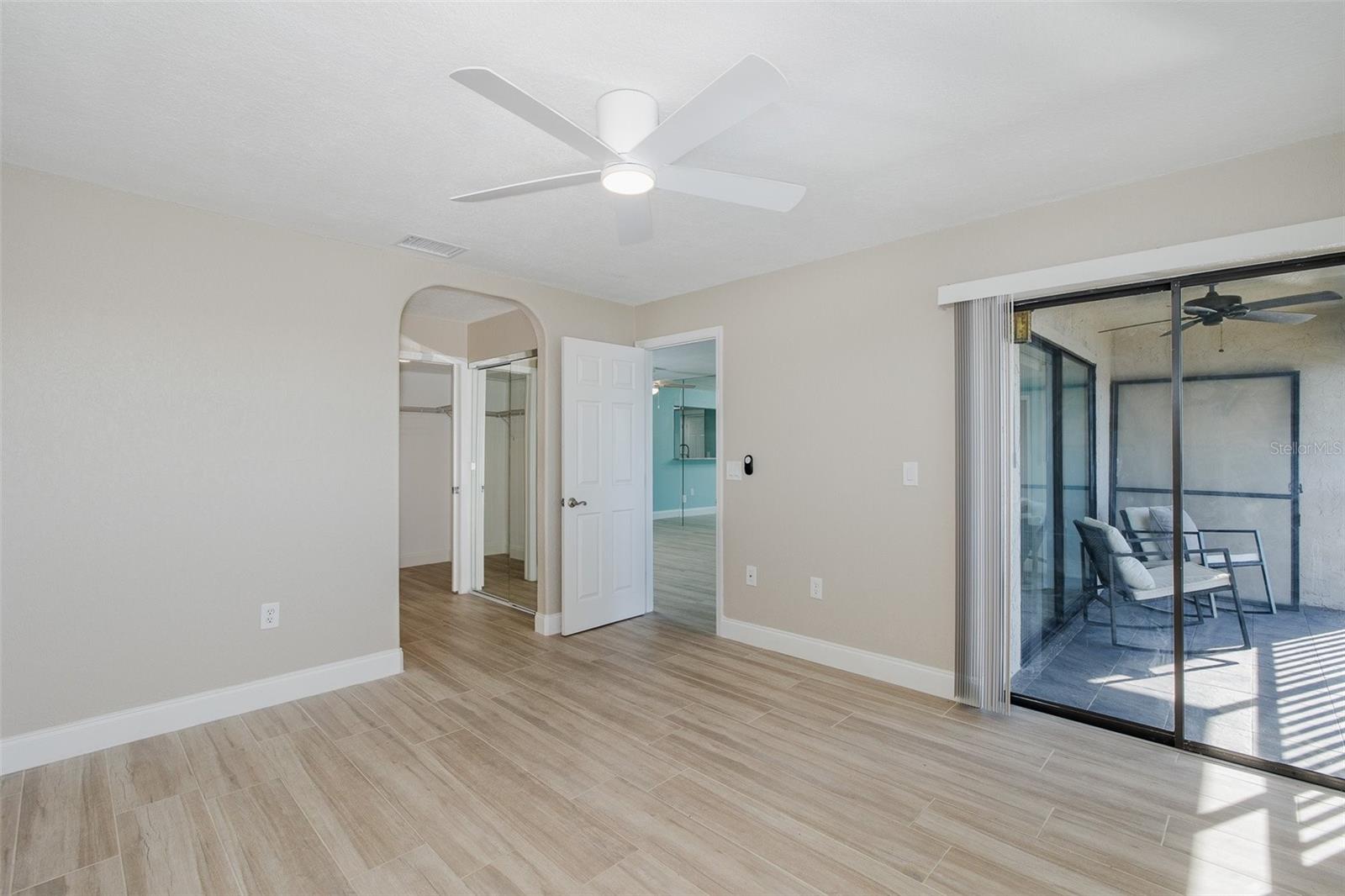 SAND PEBBLE POINTE CONDO 01 AMD 02 - Residential