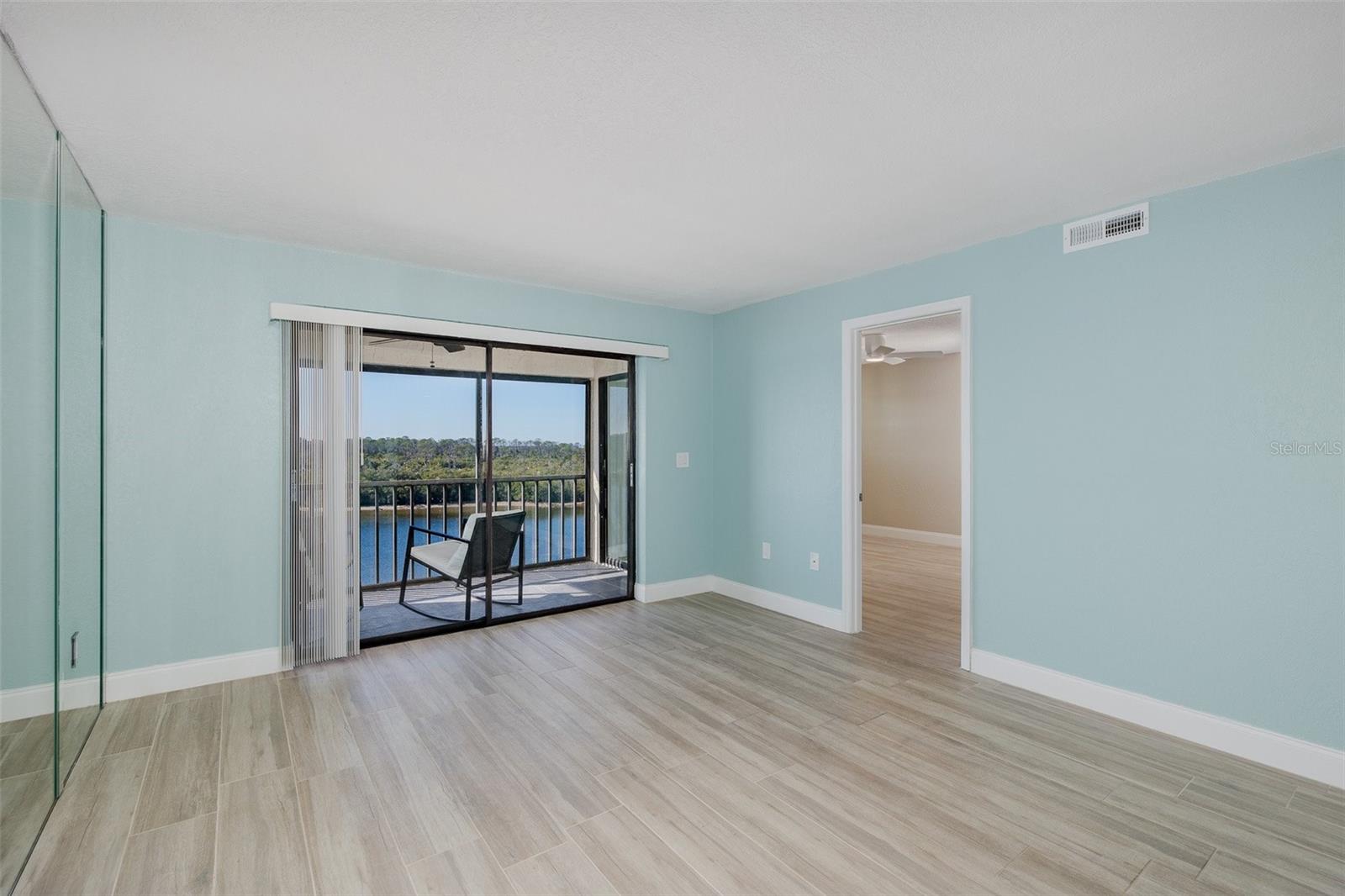 SAND PEBBLE POINTE CONDO 01 AMD 02 - Residential