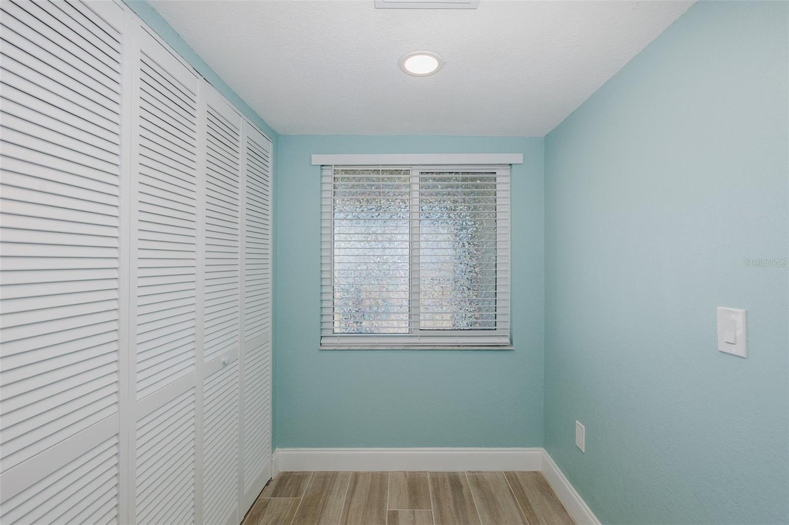 SAND PEBBLE POINTE CONDO 01 AMD 02 - Residential