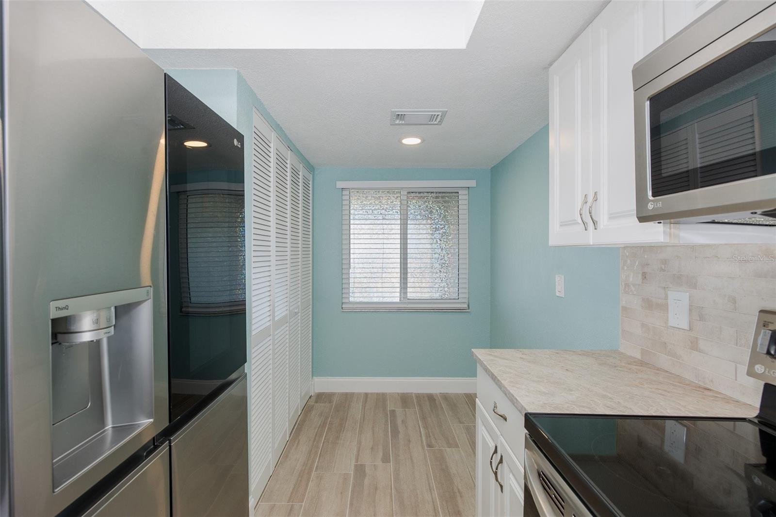 SAND PEBBLE POINTE CONDO 01 AMD 02 - Residential