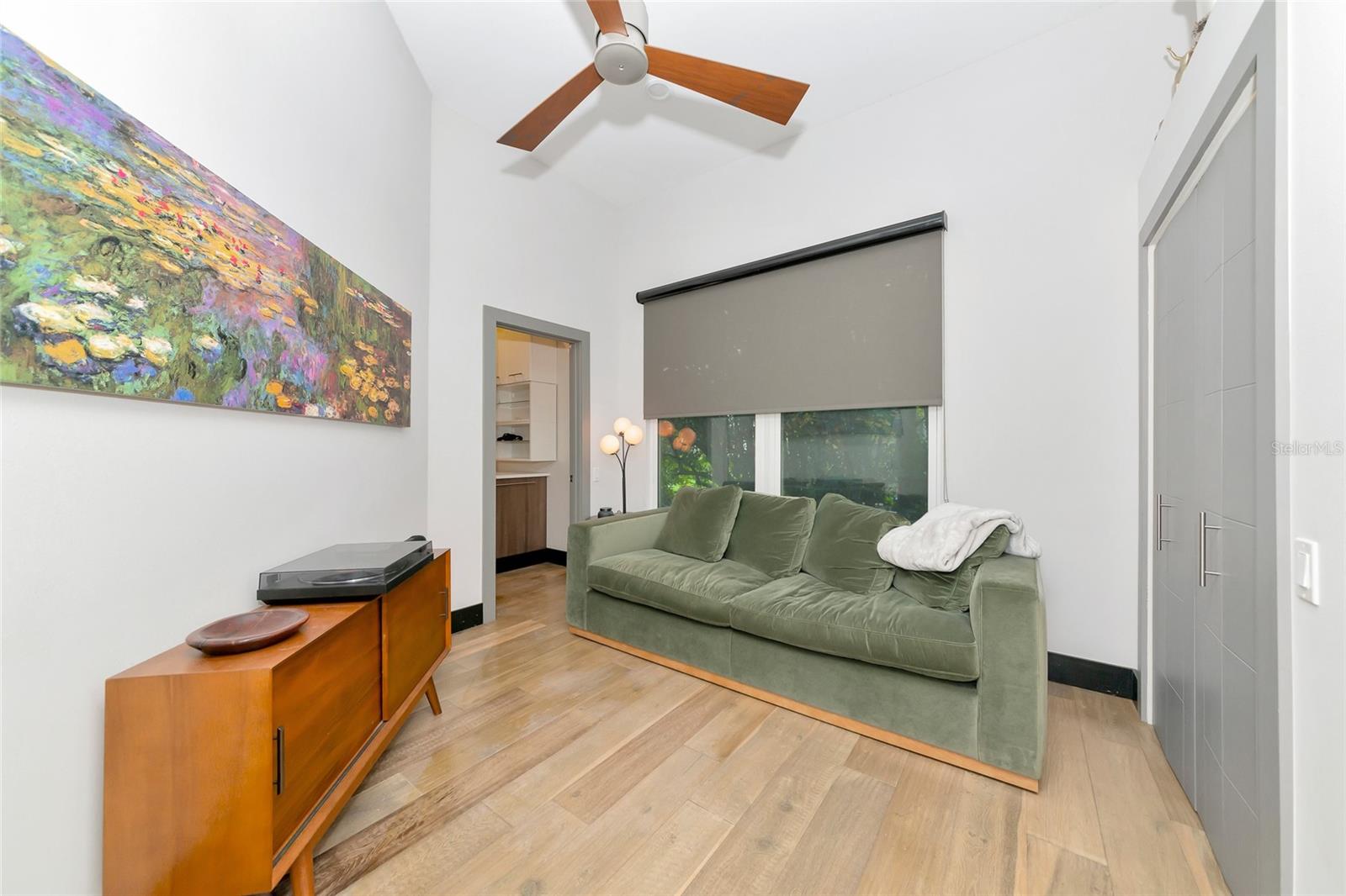 EDGEWATER VILLAGE SUBPHASE A - Residential