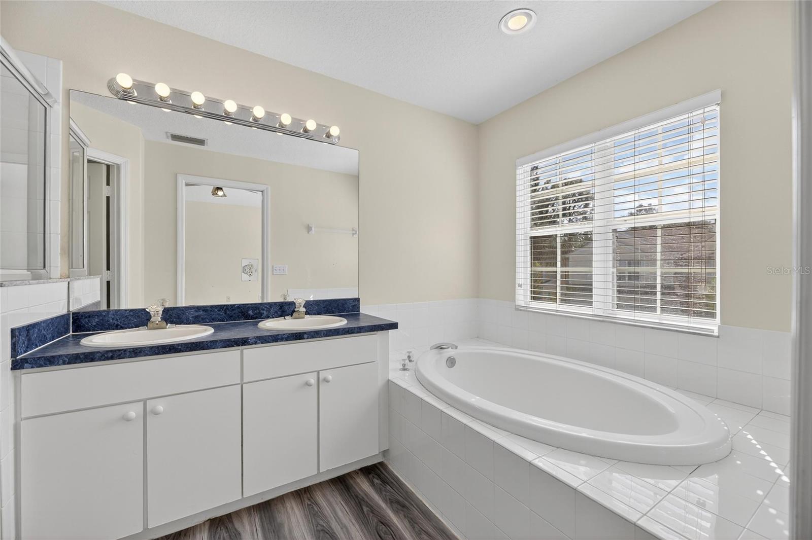 SUMMERFIELD HOLLOW PH 1-A & 1-B - Residential
