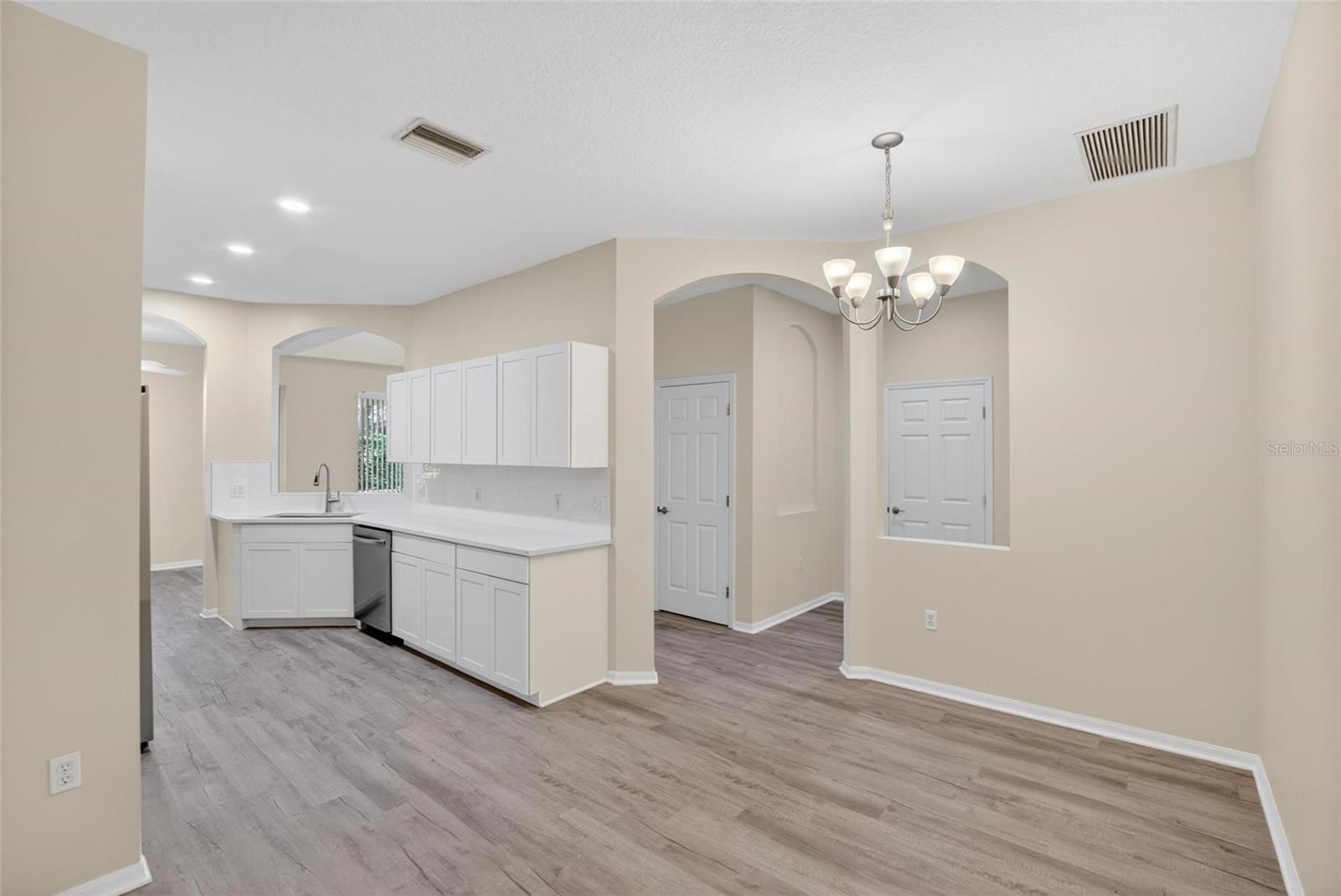 6418 ROSEFINCH COURT 103