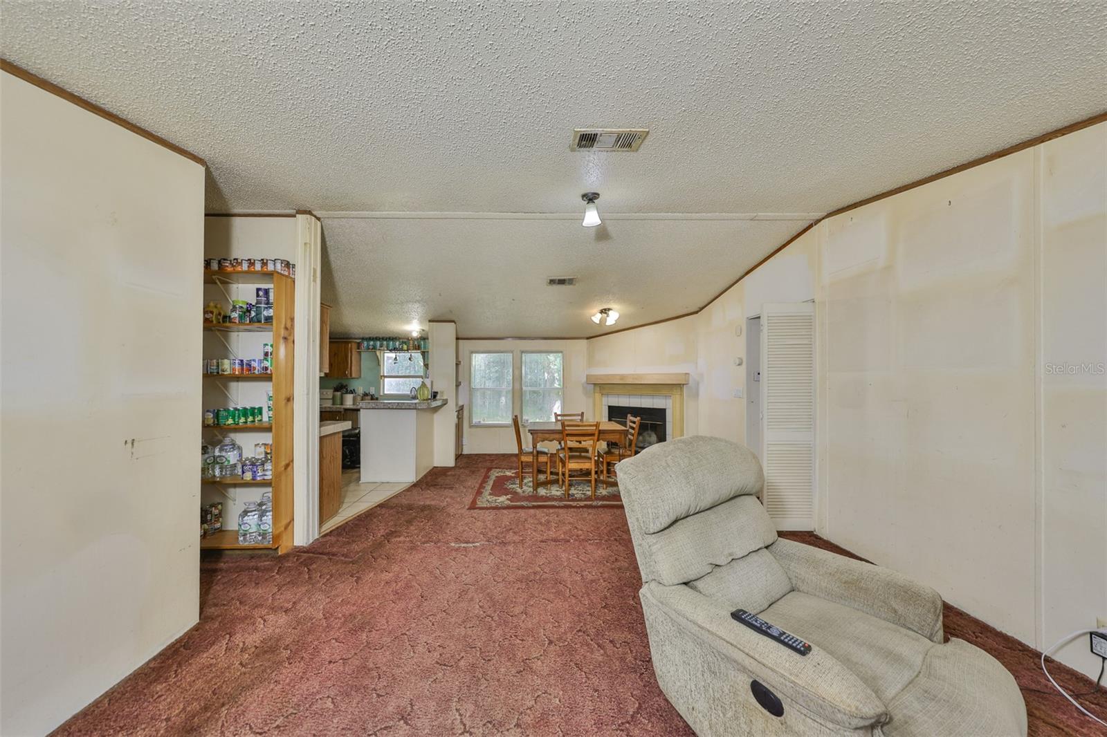 COUNTRY VIEW ESTATES - Residential