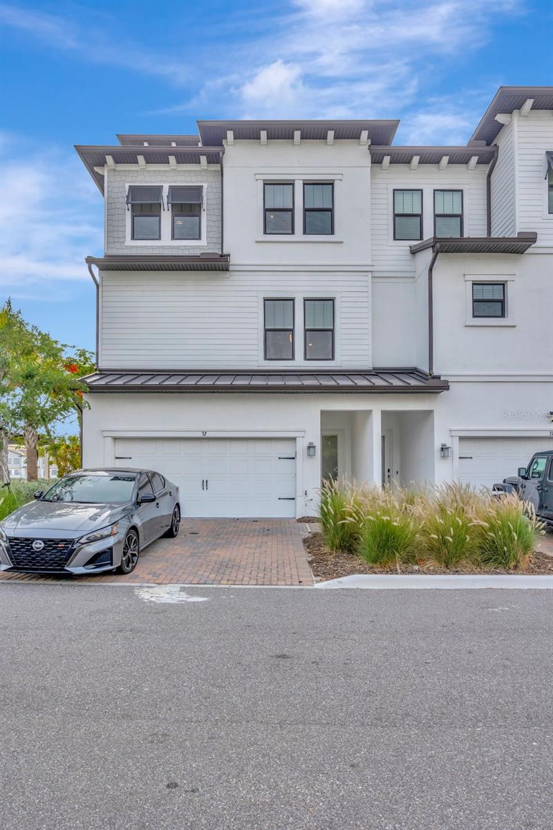 5351 BRIDGE STREET 32