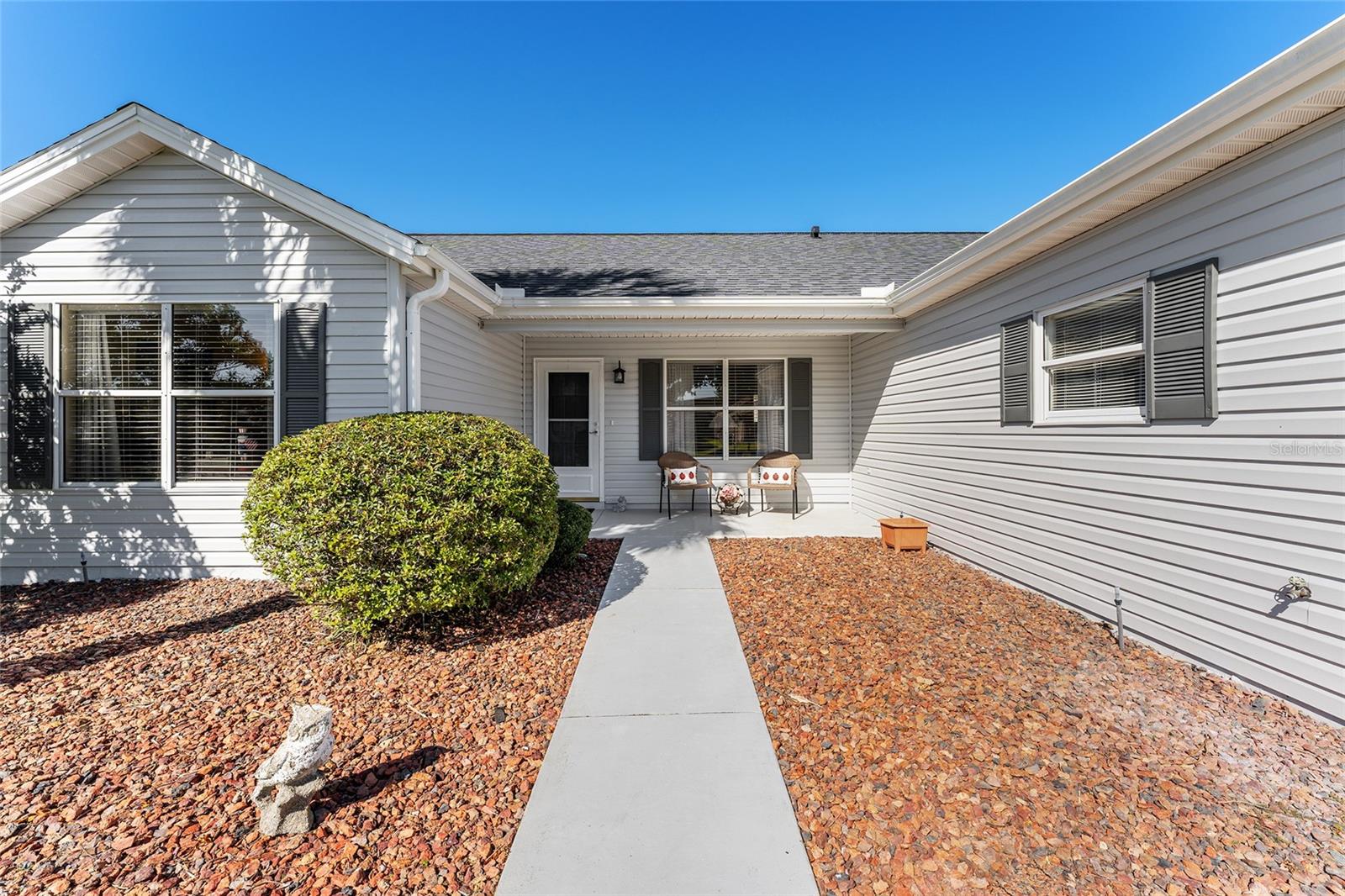 1312 LANDEROS LANE