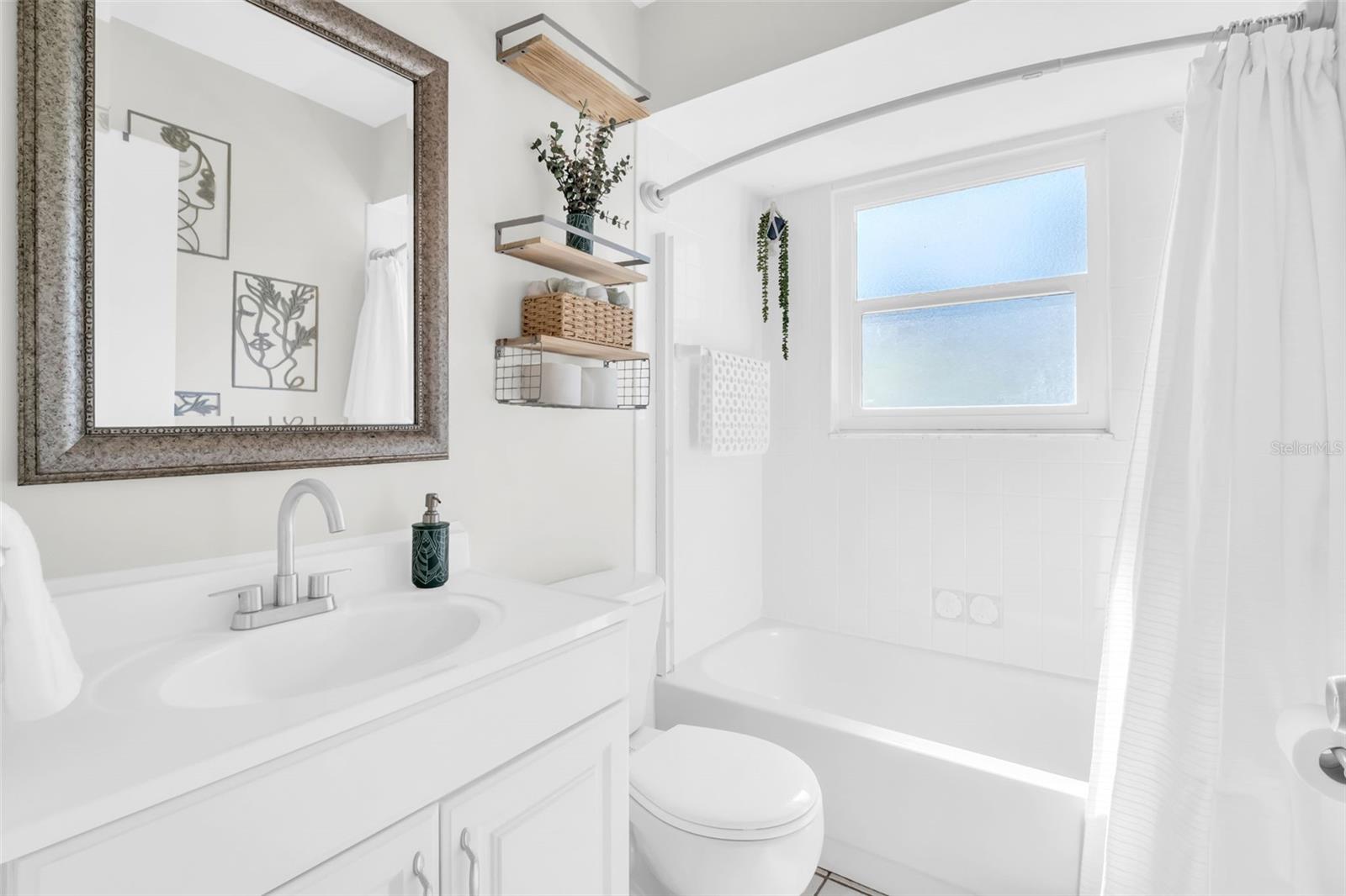 CHARTER OAKS - Residential