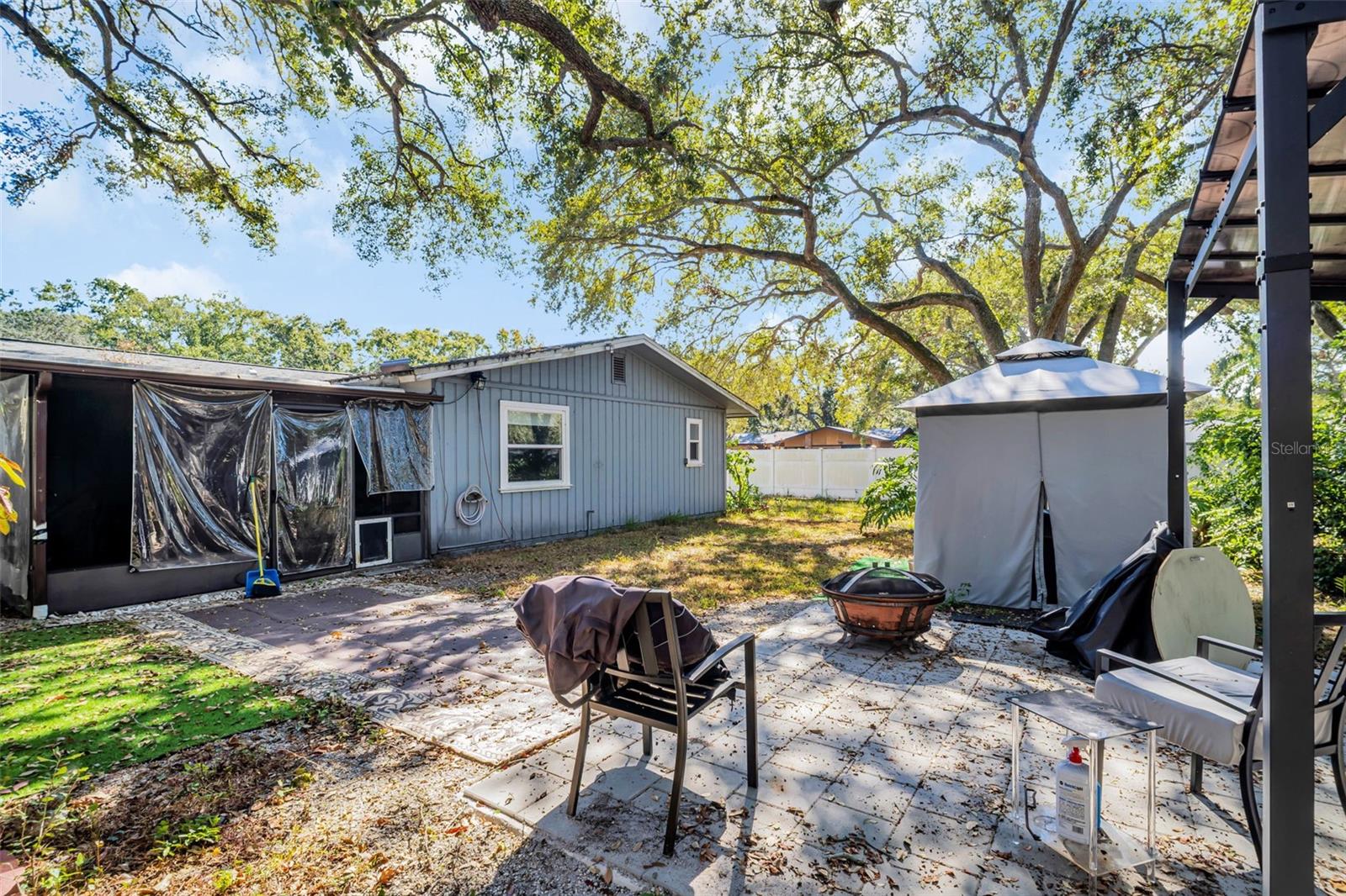 CHARTER OAKS - Residential