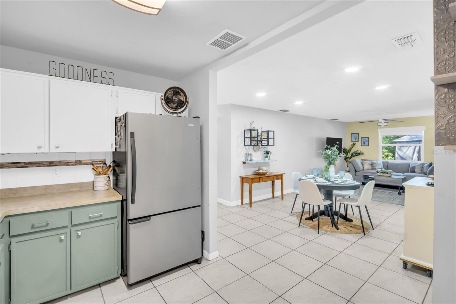 CHARTER OAKS - Residential