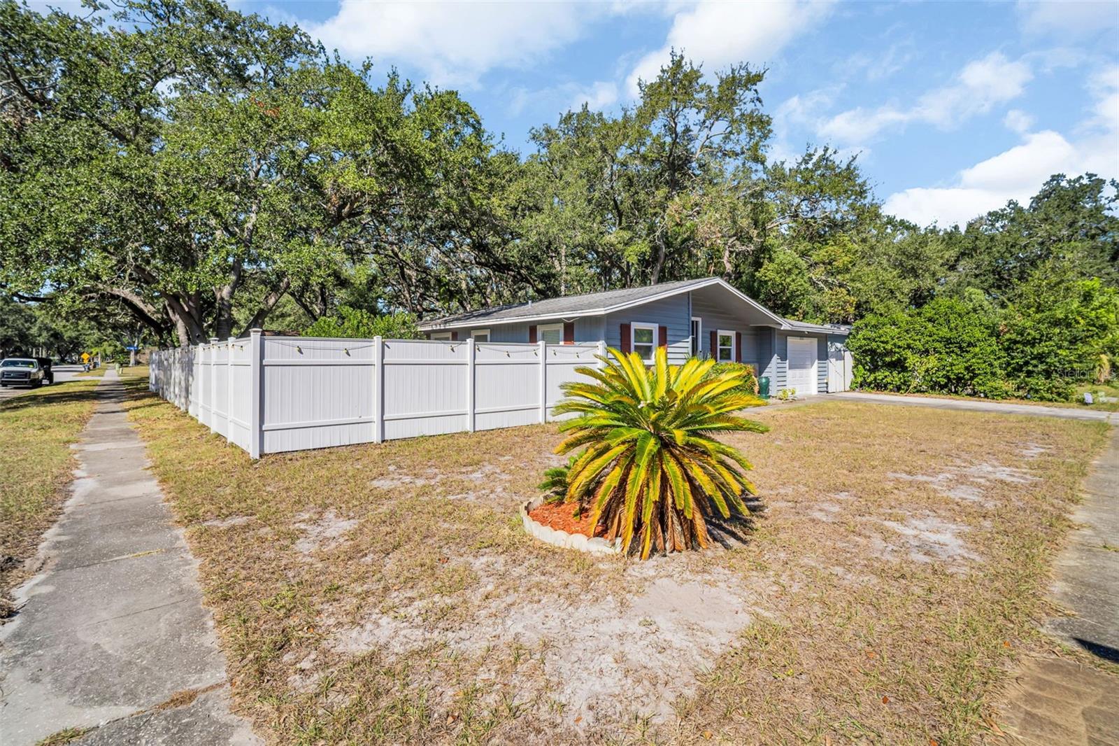 CHARTER OAKS - Residential