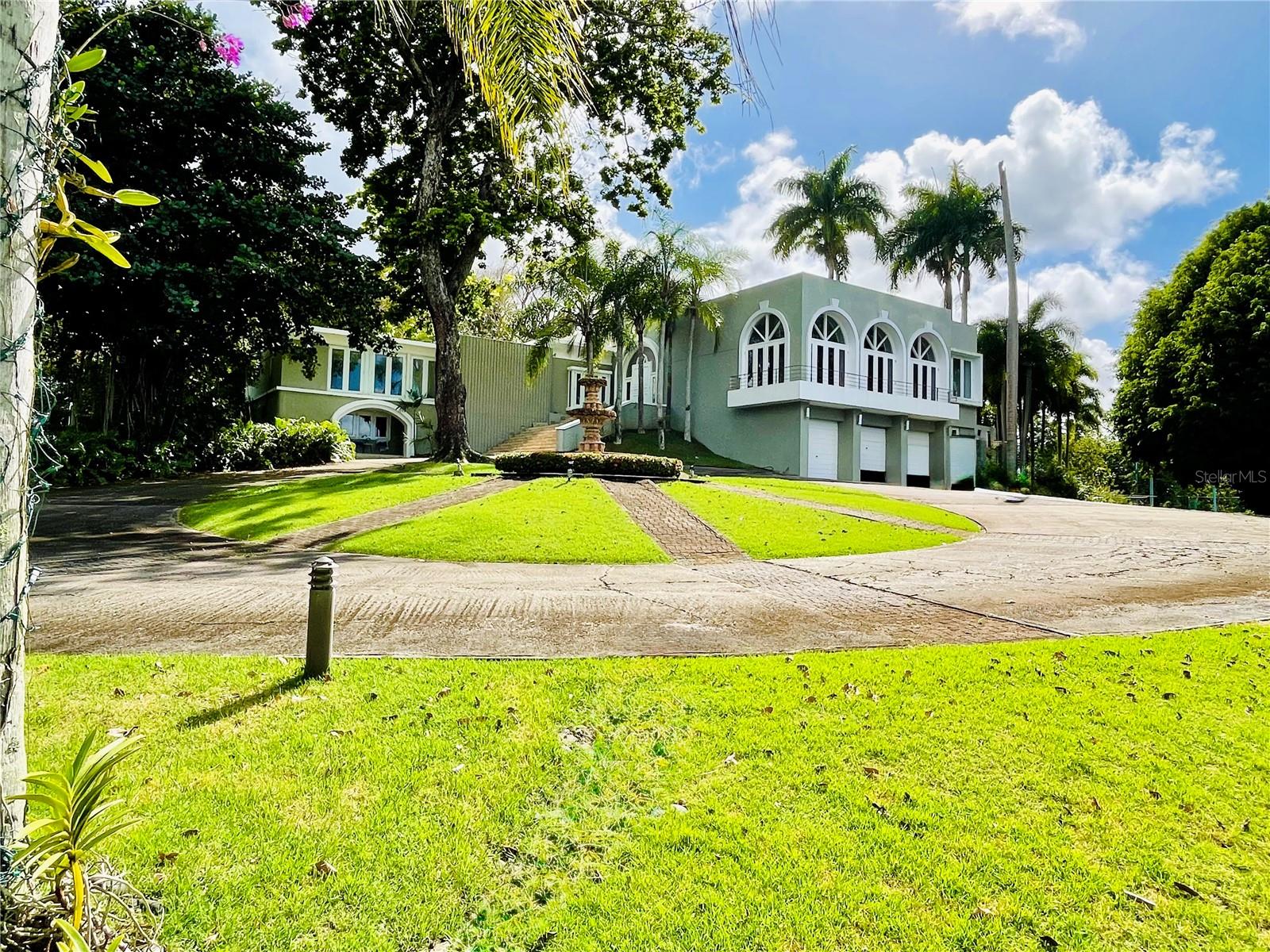 OCEAN AND CITY VIEWS FROM GUAYNABO ESTATE - Residential